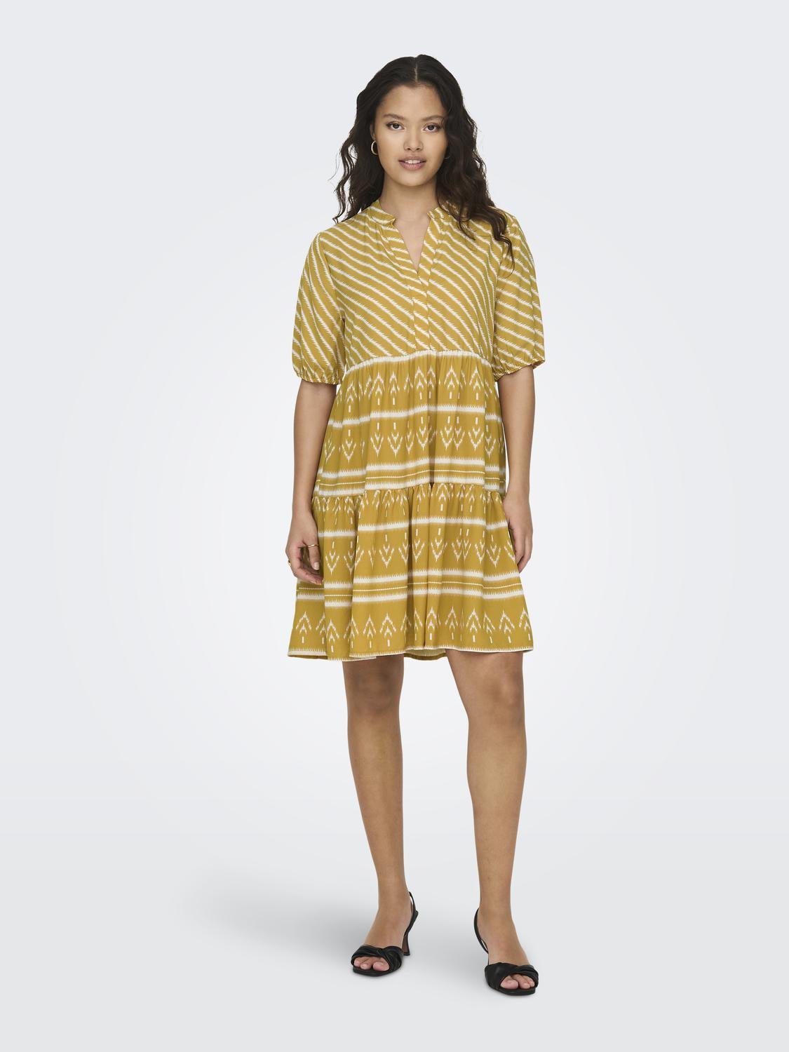 ONLY Normal geschnitten V-Ausschnitt Kurzes Kleid -Tawny Olive - 15309239