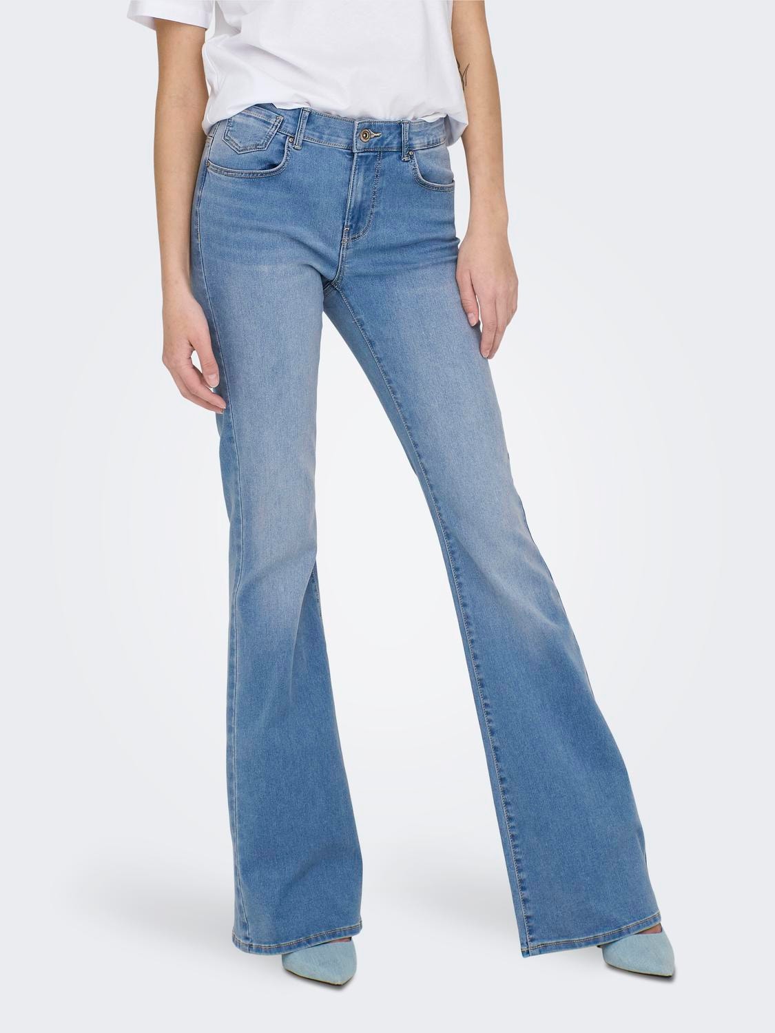 Flared Low Jeans - Light denim blue - Ladies