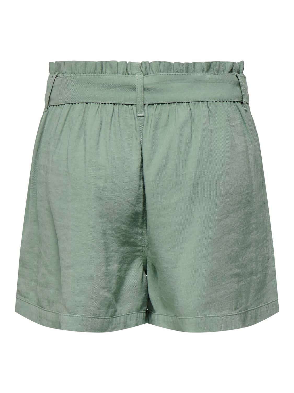 High waisted shorts with belt | Medium Green | ONLY®