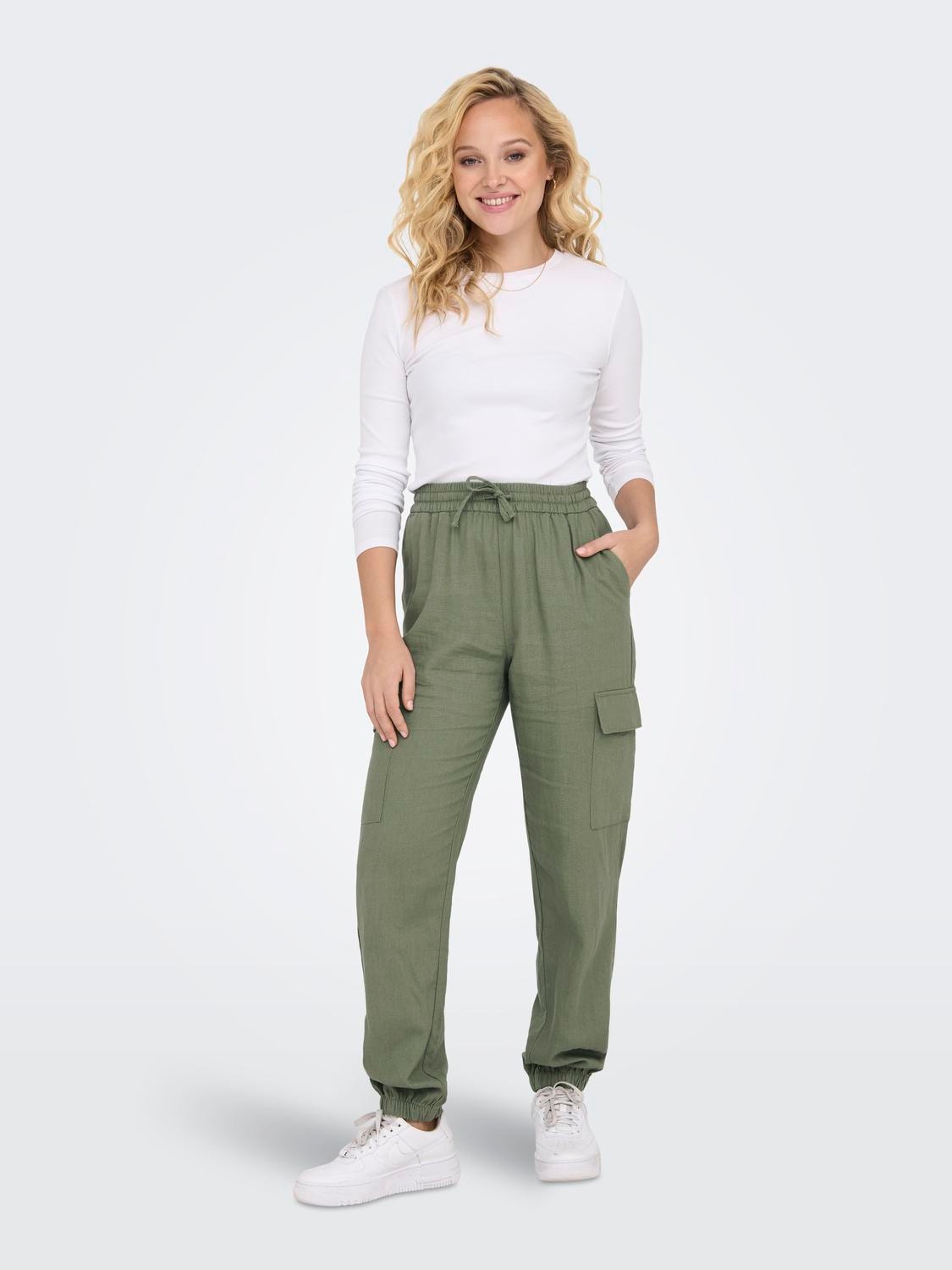 ONLY Pantalons Cargo Fit Taille moyenne Bas ajustés -Oil Green - 15310987