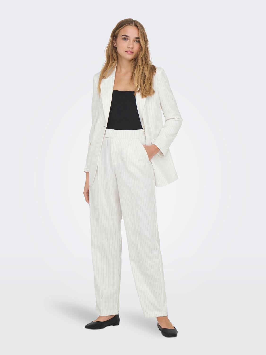 Trousers with high waist