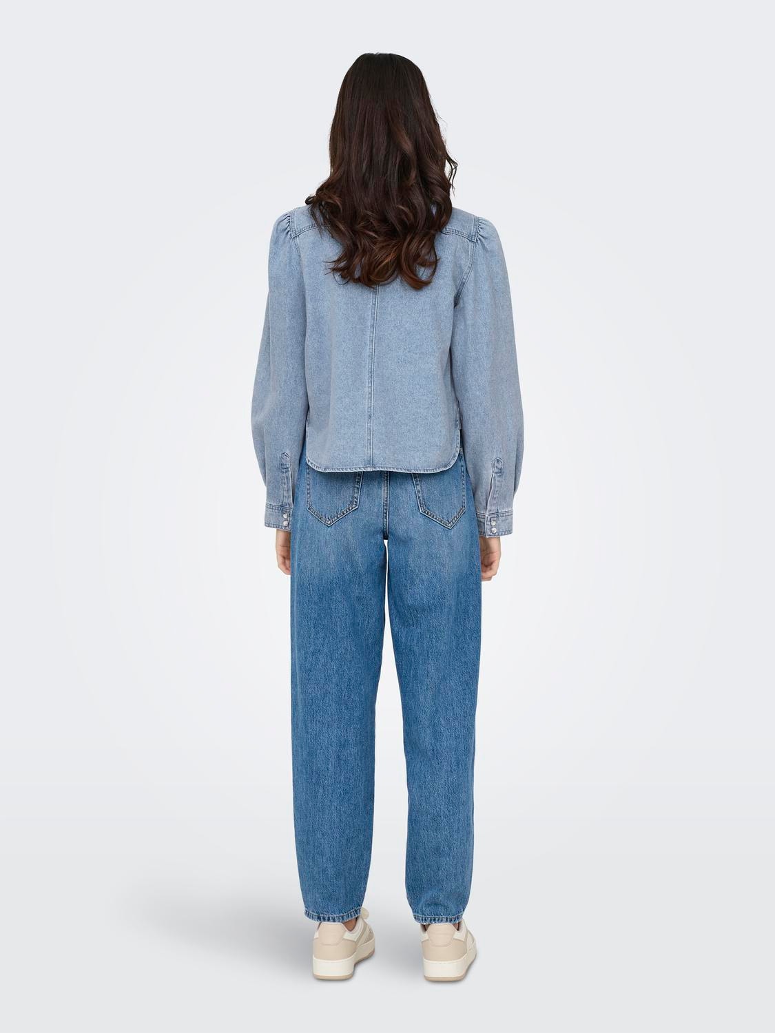 ONLY Avslappnad Skjortkrage Puffärmar Skjorta -Light Blue Denim - 15311711