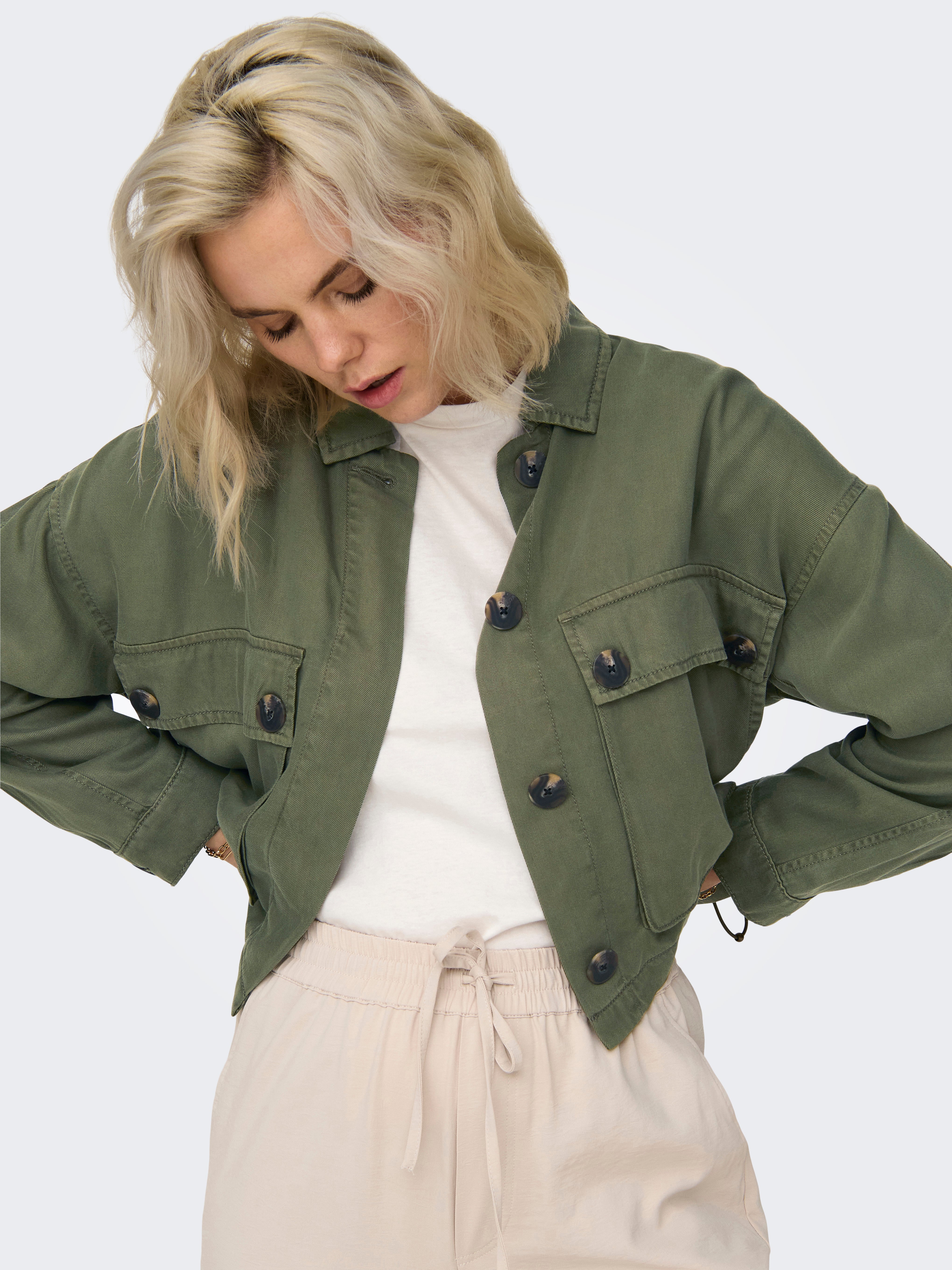 ONLKENYA Jacke | Mittelgrün | ONLY®
