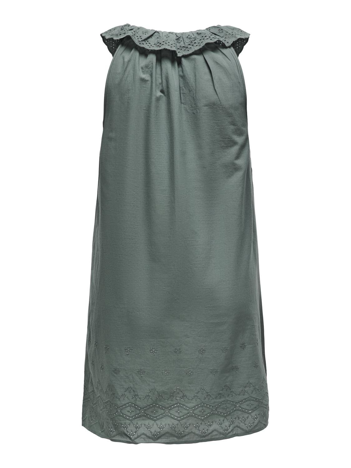 ONLY Normal geschnitten V-Ausschnitt Kurzes Kleid -Balsam Green - 15312626