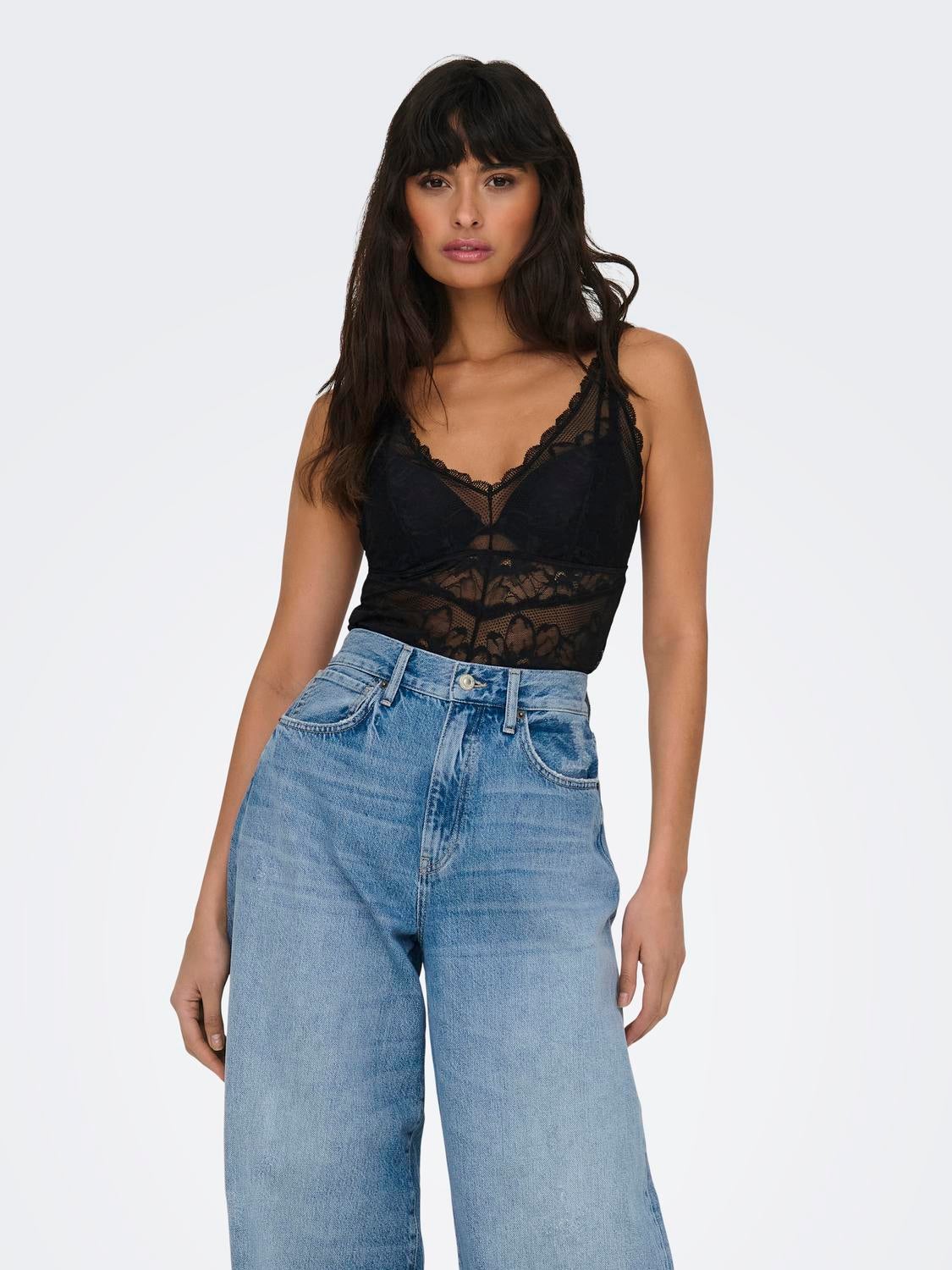 Thumbnail - Onlhanna Body