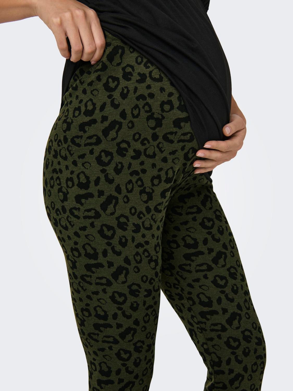 ONLY Normal geschnitten Maternity Leggings -Olive Green - 15315017