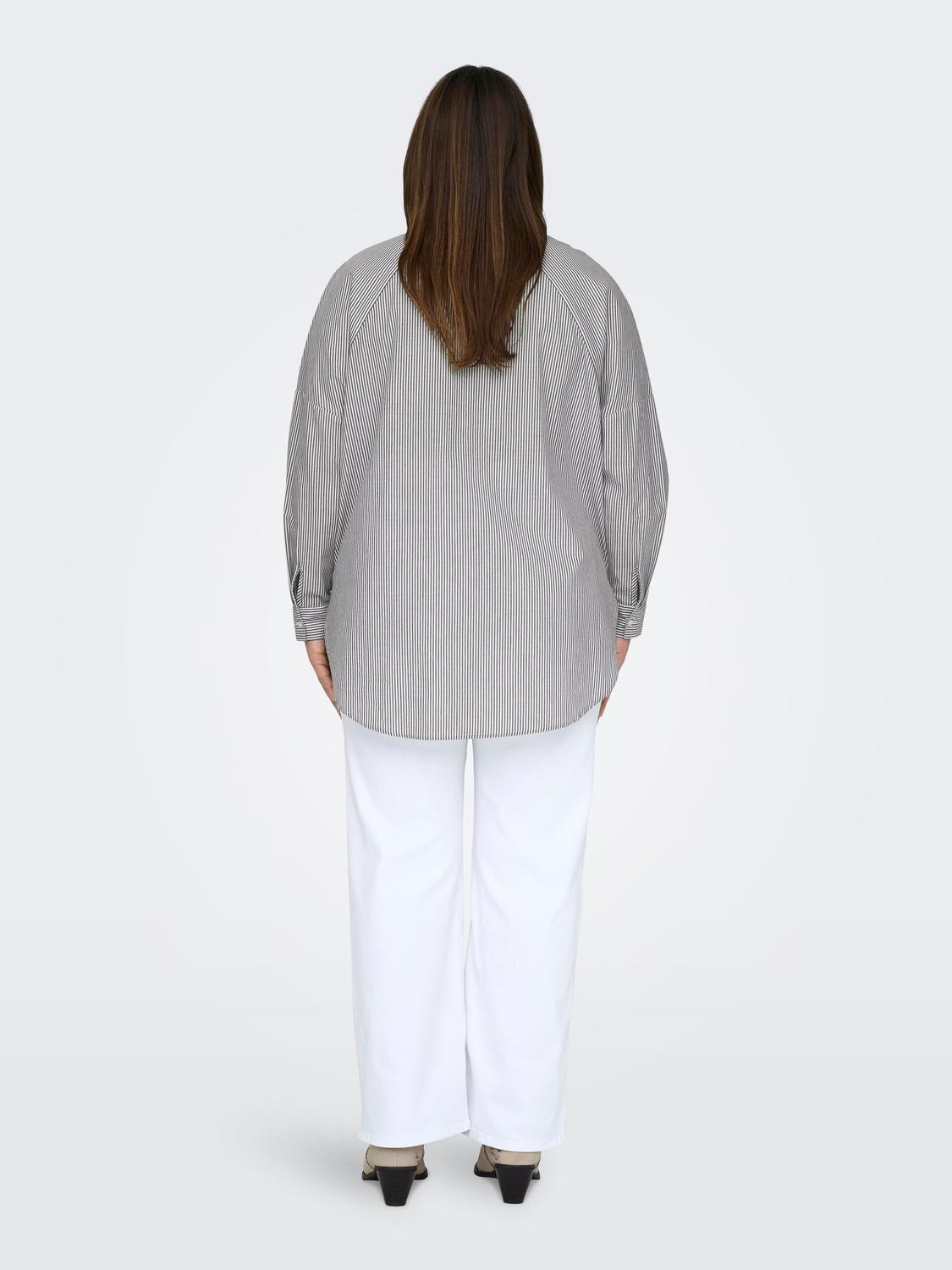 ONLY Normal passform Skjortkrage Manschetter med knappar Rymliga ärmar Skjorta -Cloud Dancer - 15315819