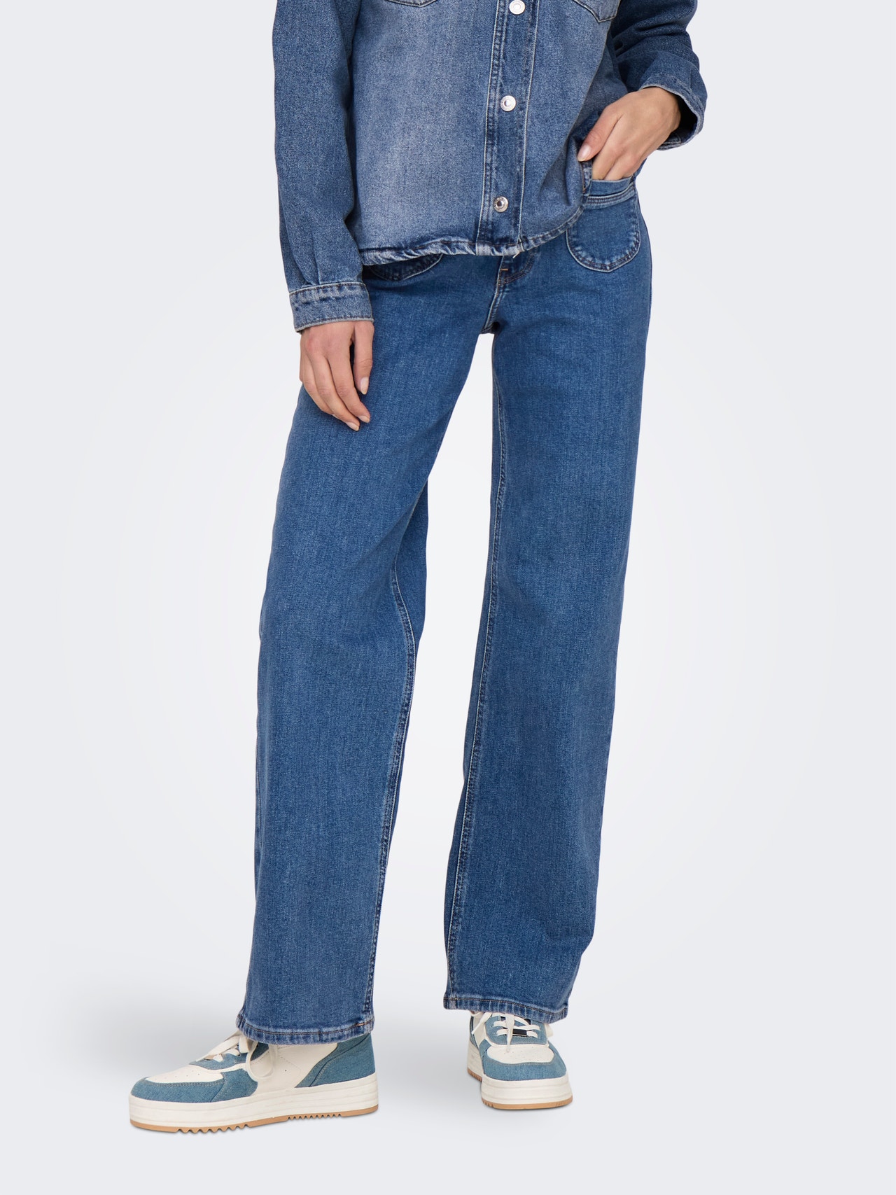 ONLY Plaša kāju piegulšana Augsts viduklis Džinsi -Medium Blue Denim - 15316072