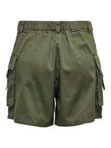 ONLY Regular Fit Mid waist Cargo Shorts -Ivy Green - 15316968