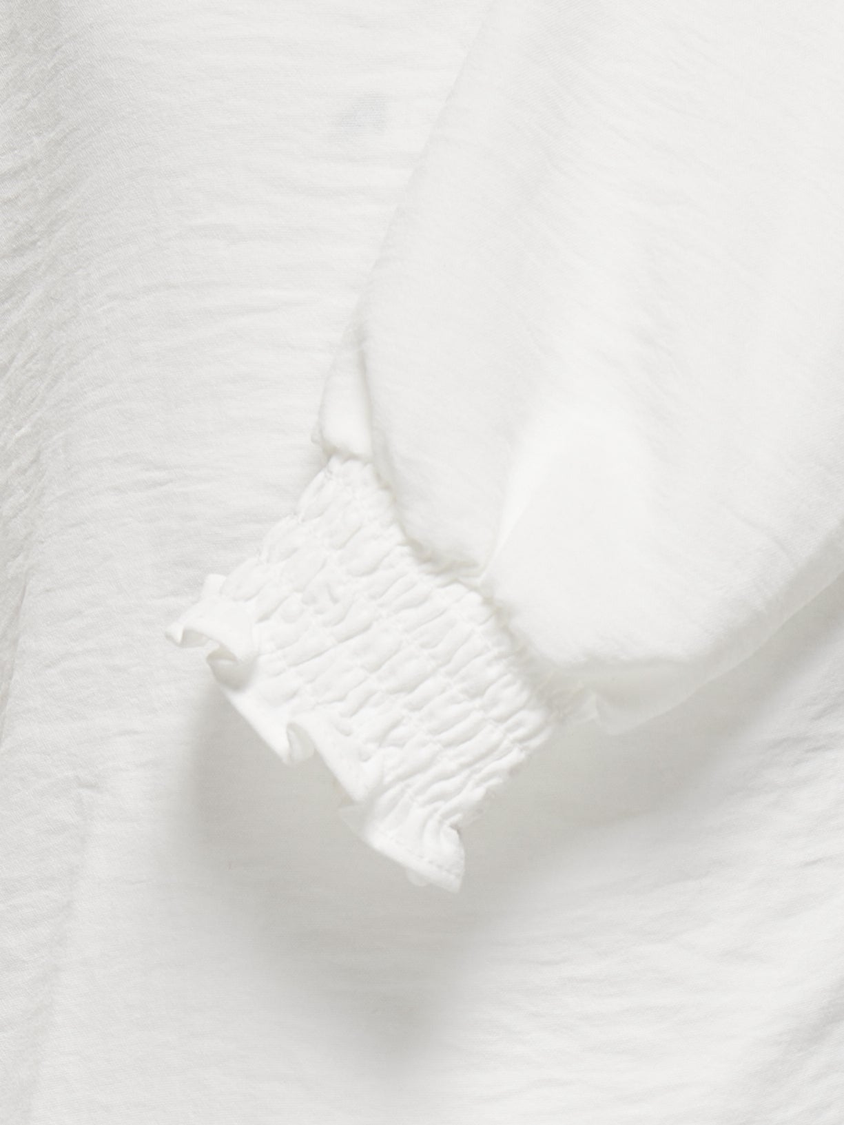 Thumbnail - Kogmette Gesmoktes Top