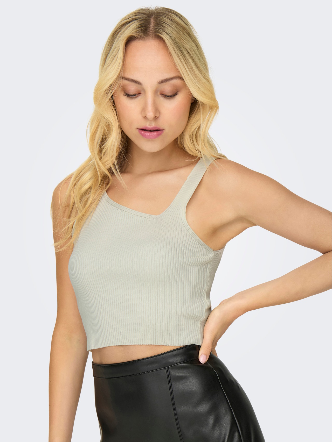 ONLY Cropped knitted top -Cloud Dancer - 15318111