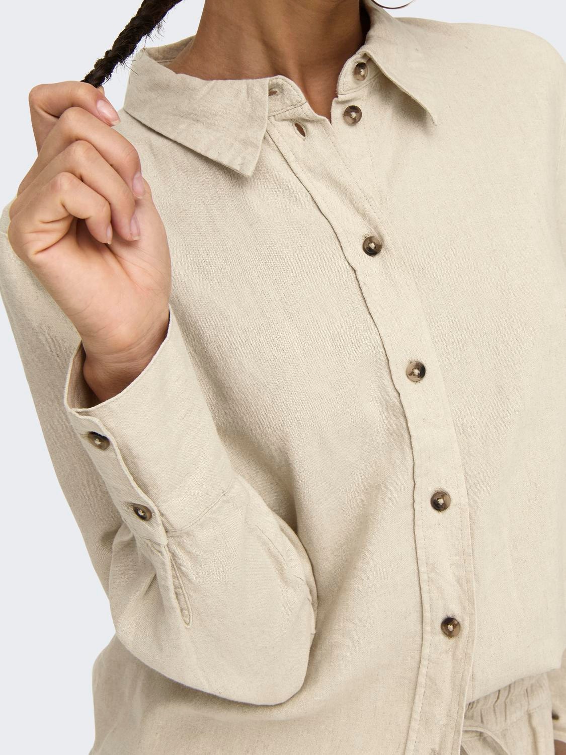 ONLY Lös passform Skjortkrage Manschetter med knappar Rymliga ärmar Skjorta -Oatmeal - 15318364