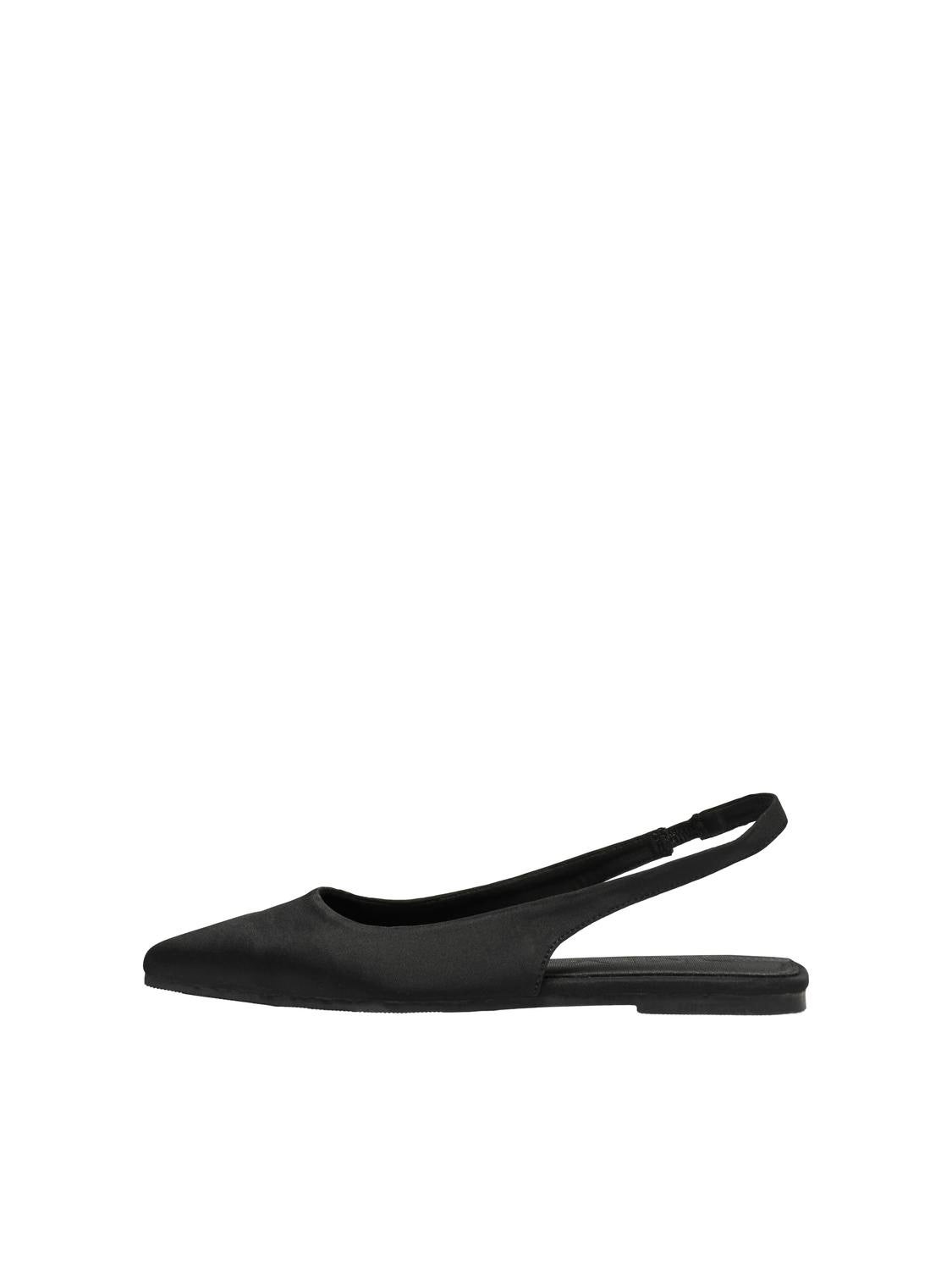 Pointed toe sale ballerina