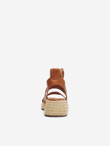 ONLY mandelförmige Spitze Schuhe mit Absatz -Cognac - 15320197