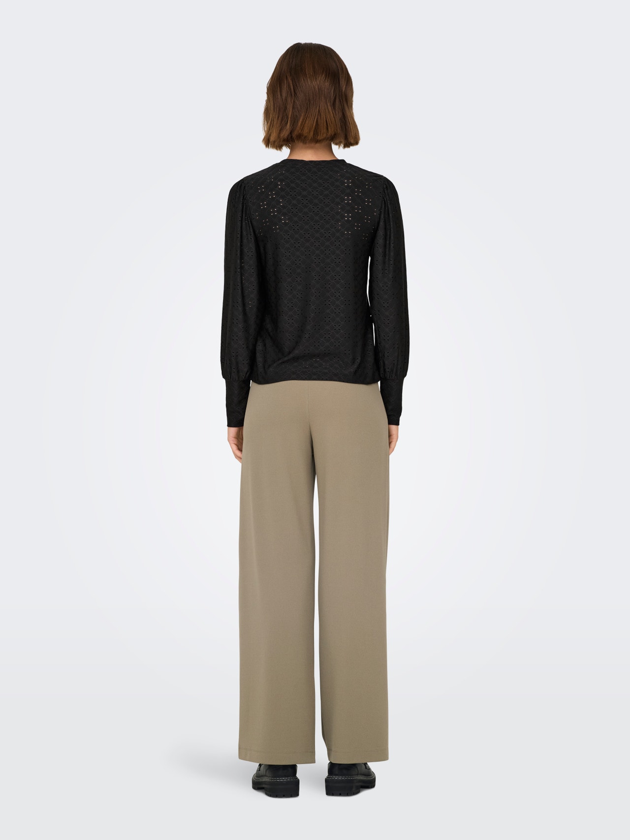 ONLY Labavo prianjanje V-izrez Rukavi za glasnoću Majica -Black - 15320573