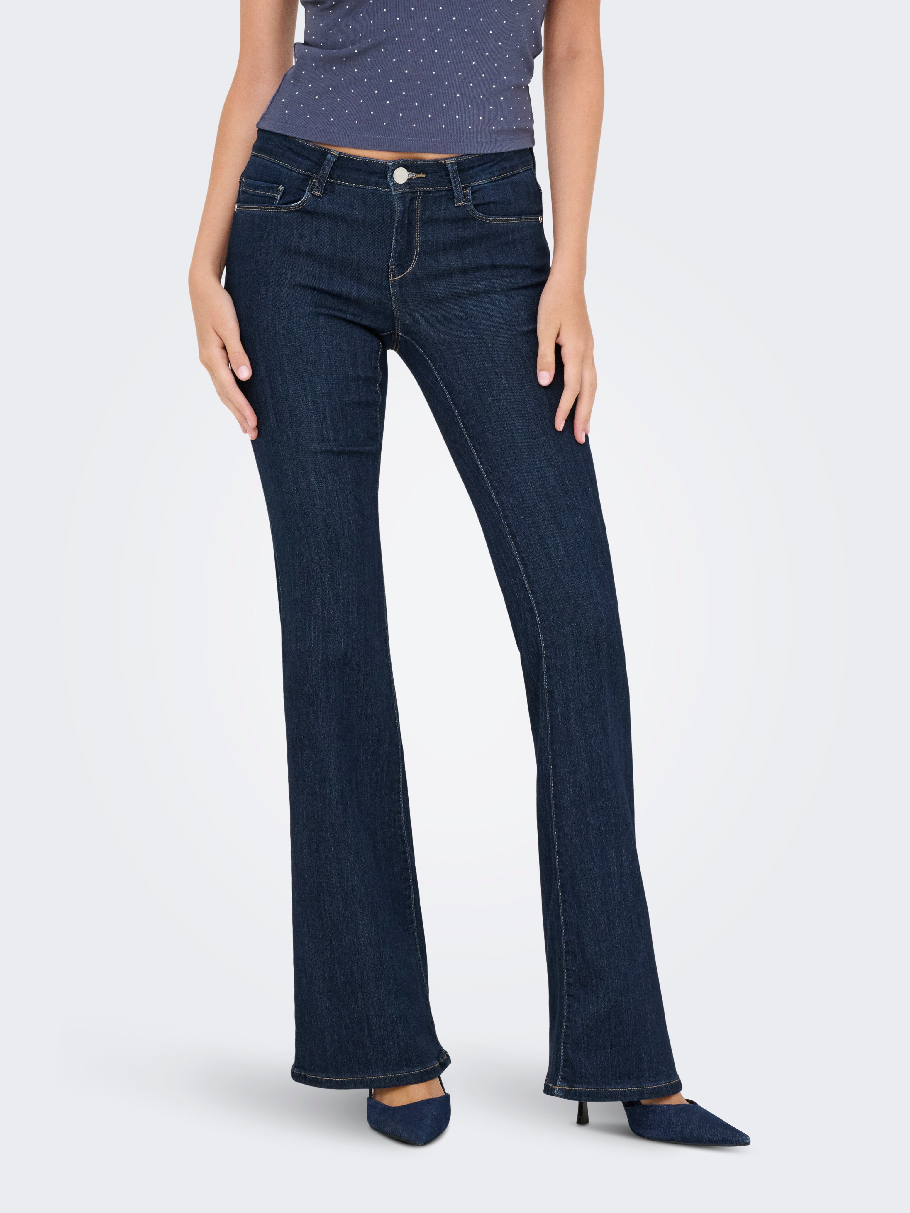 Onlhella Niedrige Taille Retro-fit, Ausgestellt Jeans
