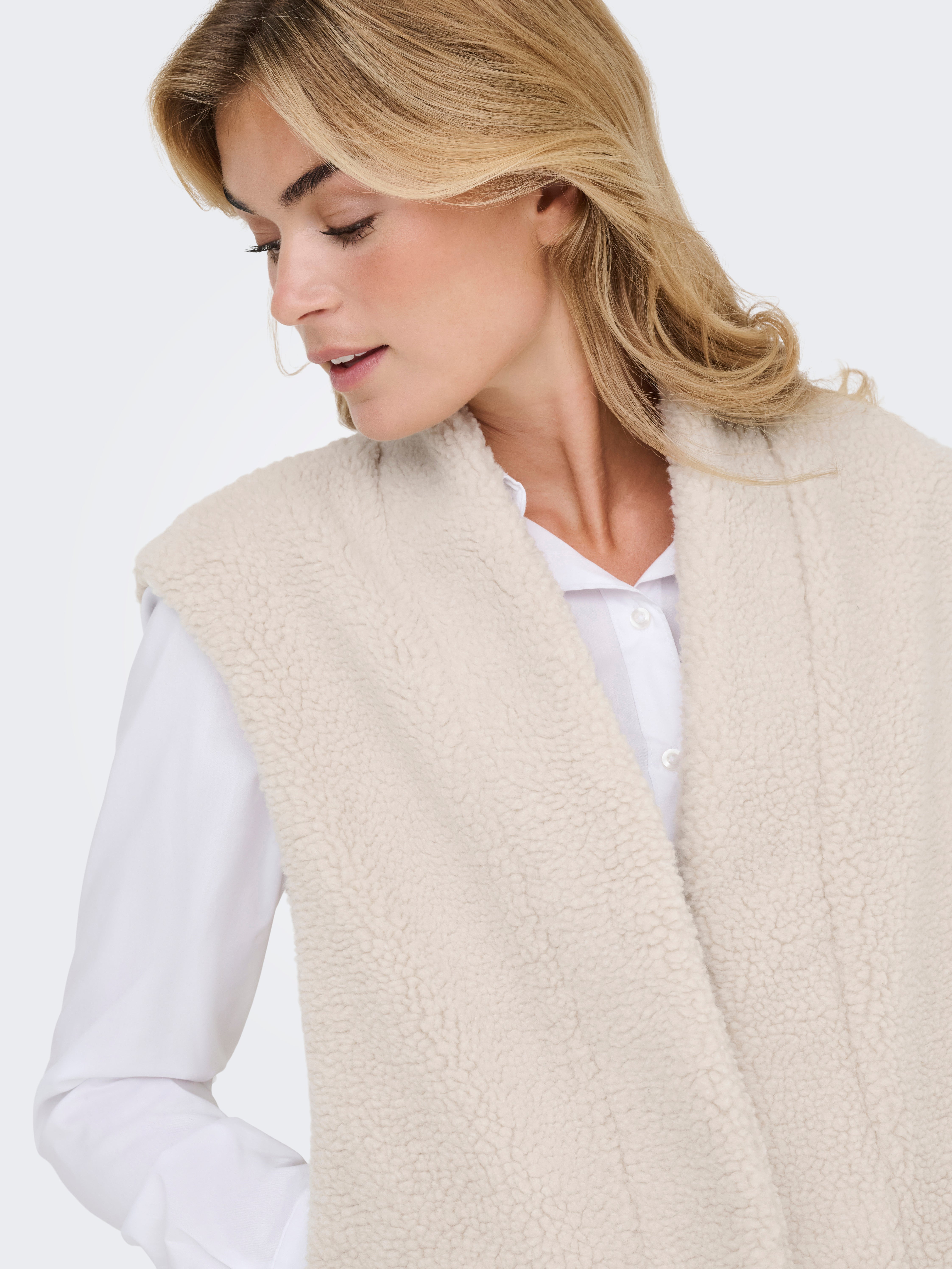 JDY Letty V-neck Knitted Vest Dames JDY Letty V-neck Knitted Vest Dames