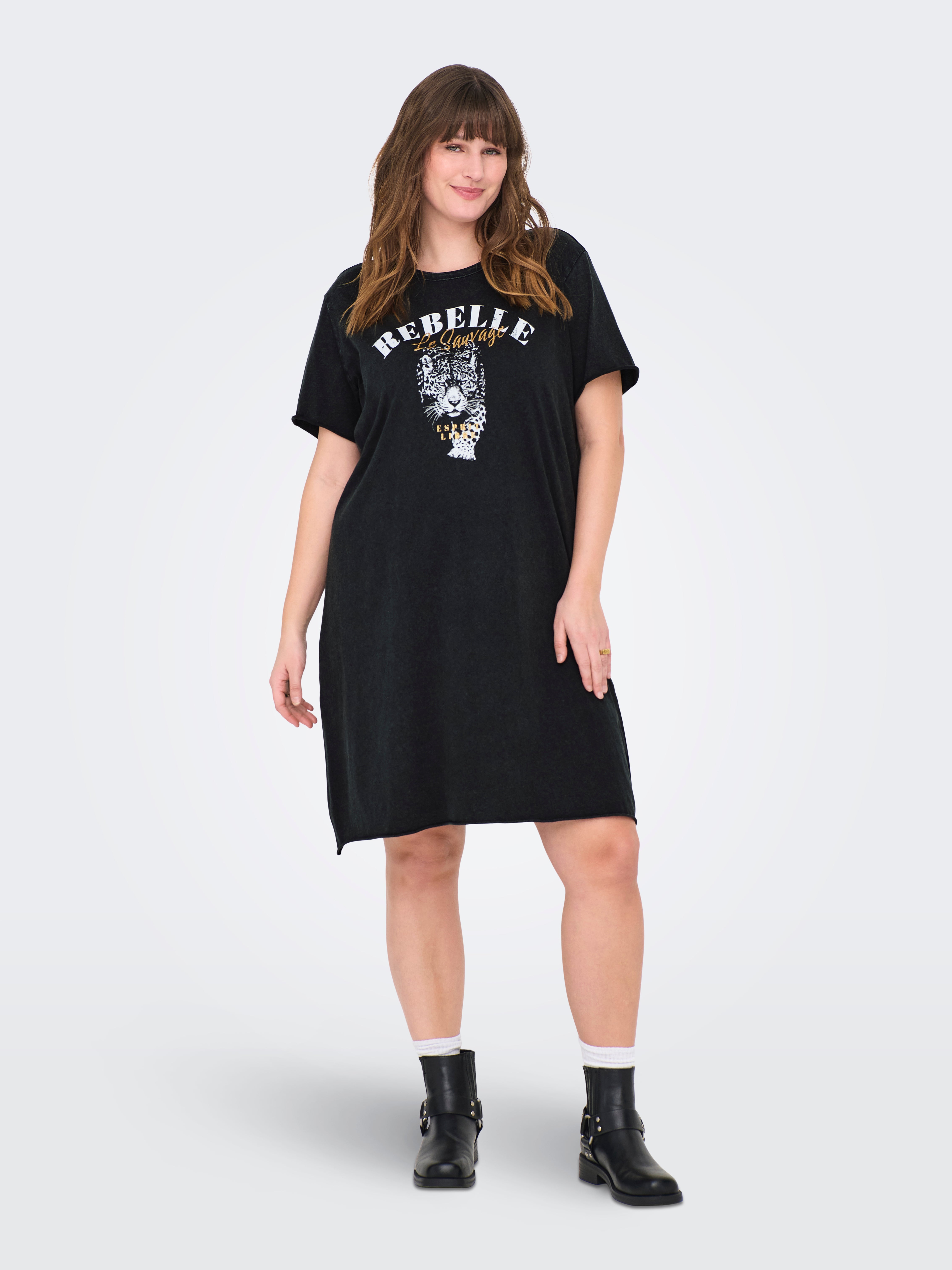 Carlucy Kurzes Kleid