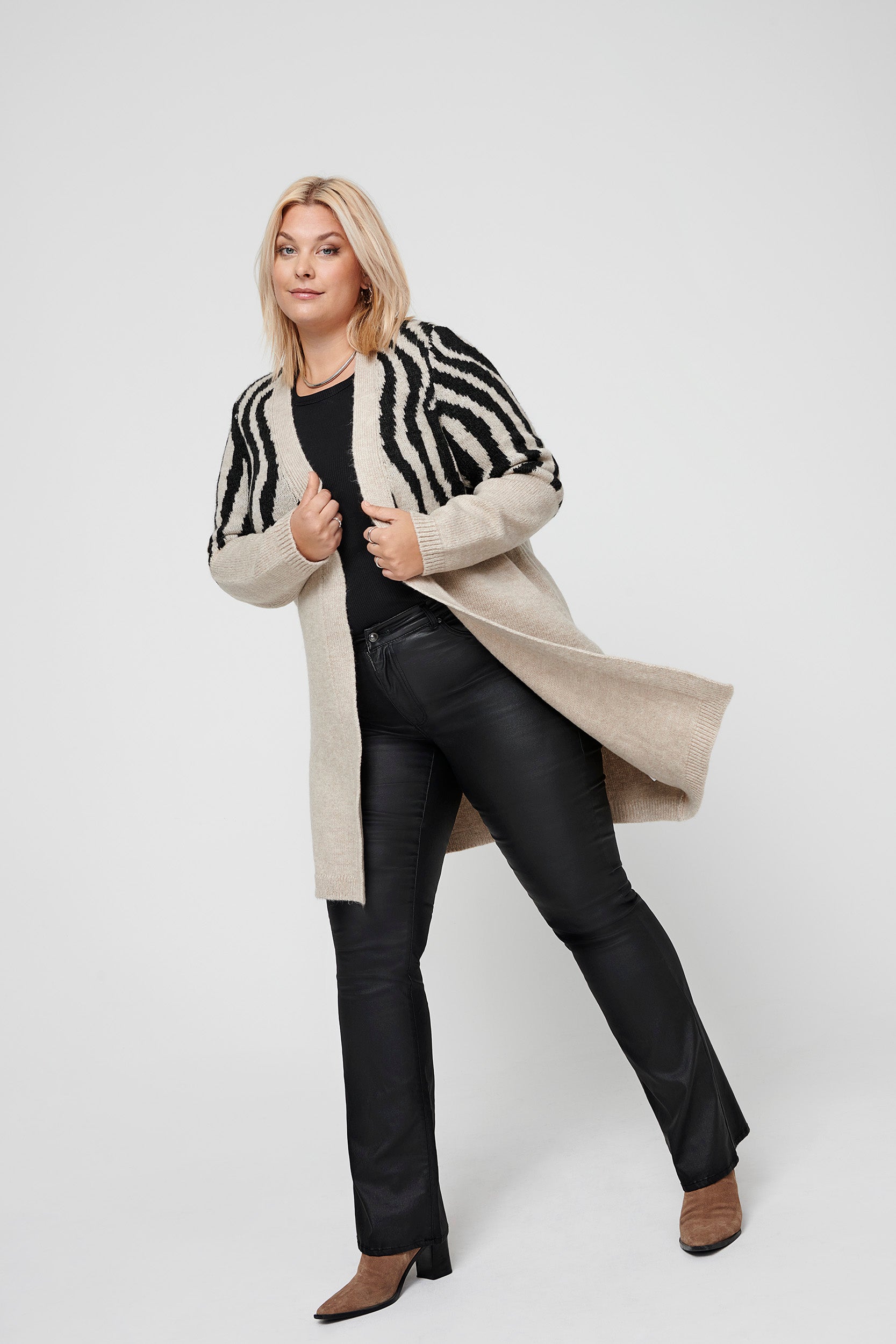 Thumbnail - Carjade Strickjacke