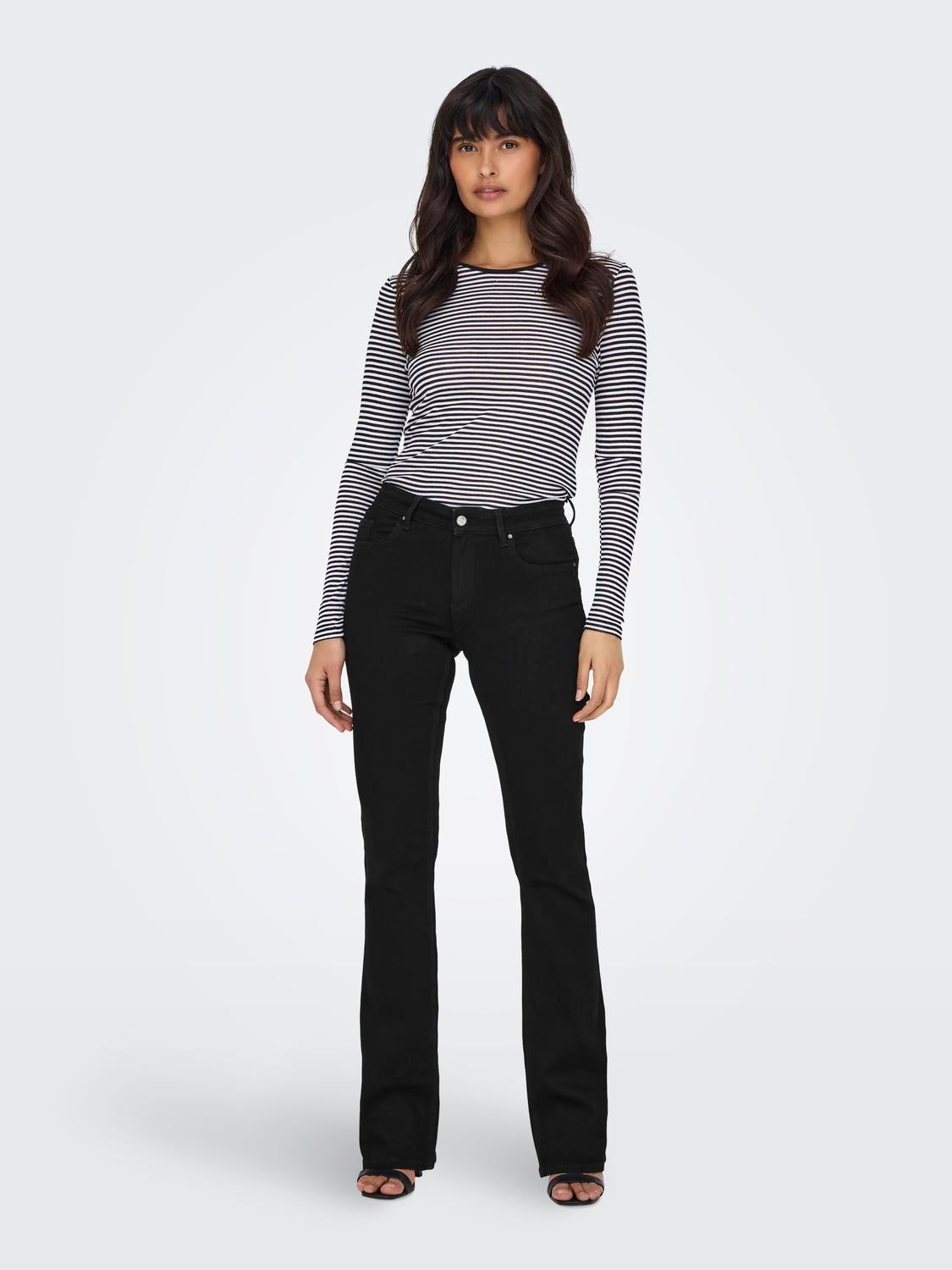 ONLBLUSH Mid waist Flared Fit Jeans