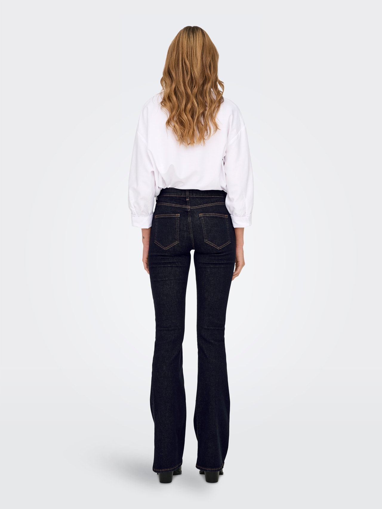 ONLY ONLBLUSH Mittlere Taille Ausgestellt Jeans -Dark Blue Denim - 15327135