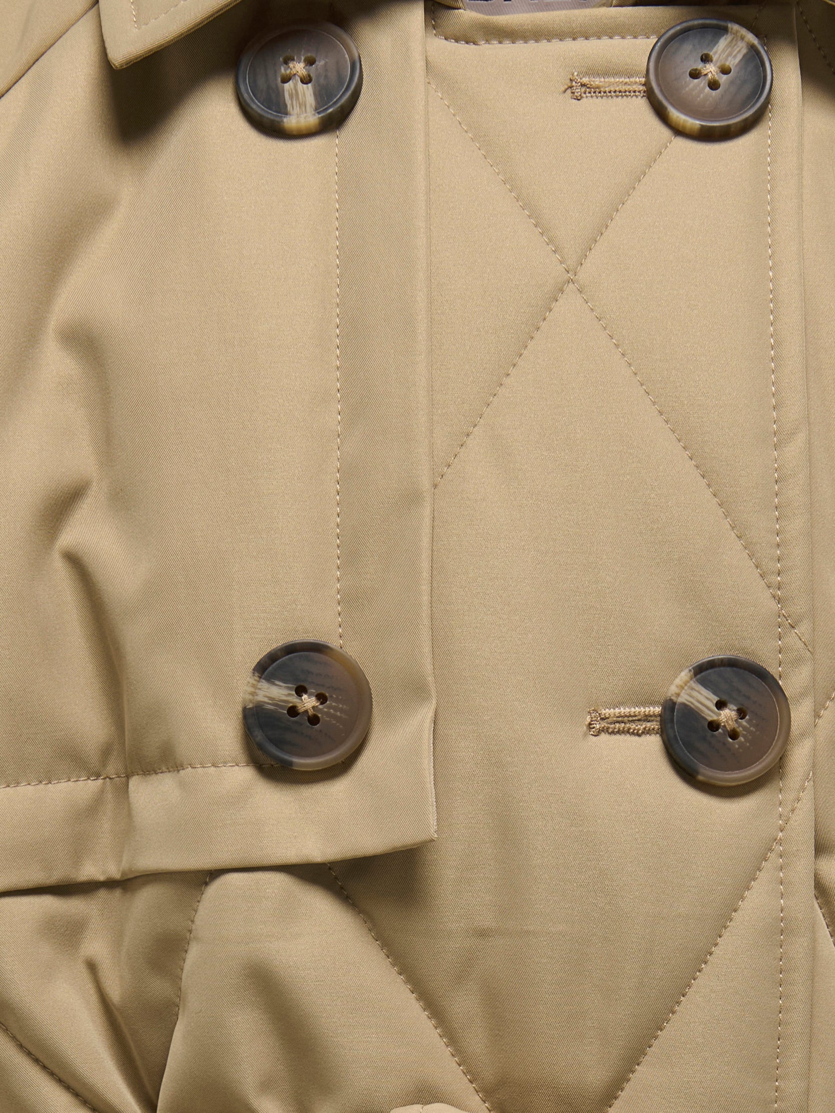 Thumbnail - Kogmauda Steppjacke