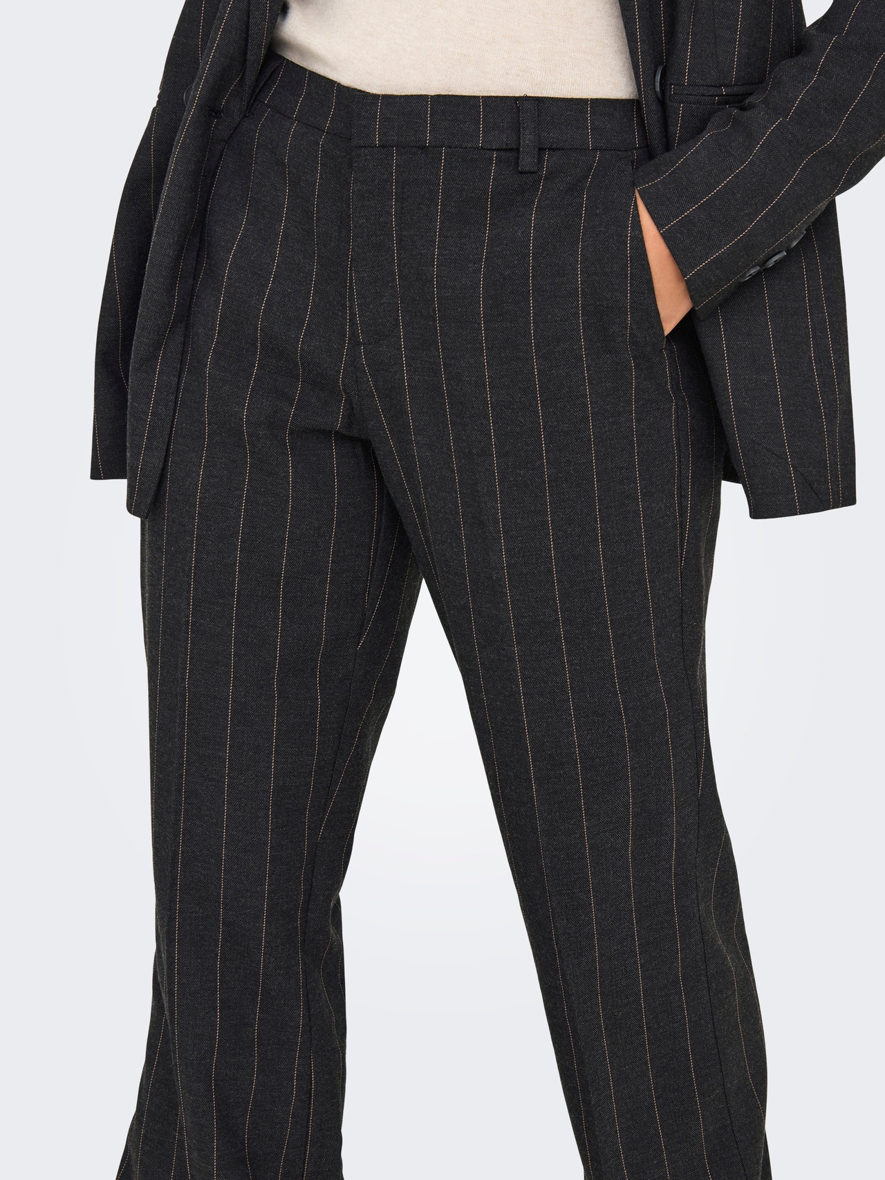 ONLY ONLMARLEY Flared Fit Tailored trousers -Dark Grey Melange - 15328077