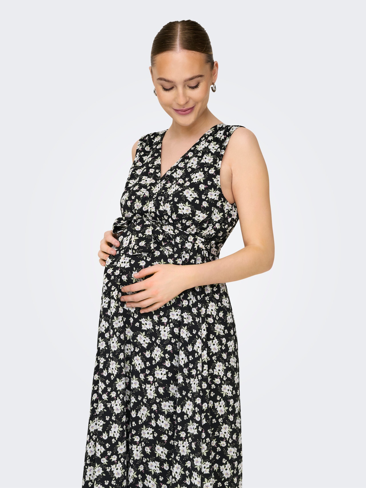 ONLY Normal geschnitten V-Ausschnitt Maternity Langes Kleid -Black - 15329316