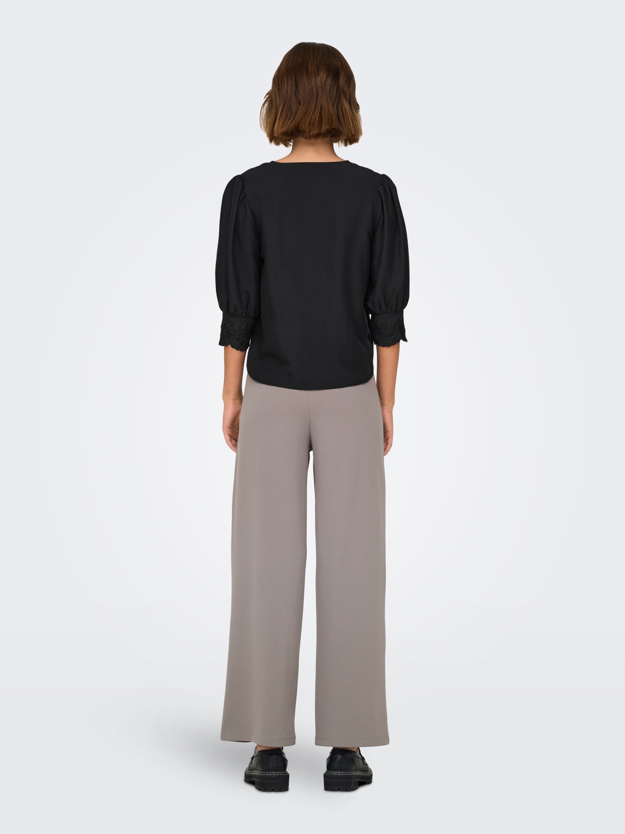 ONLY Redovno prianjanje V-izrez Rukavi za glasnoću Vrh -Black - 15330402