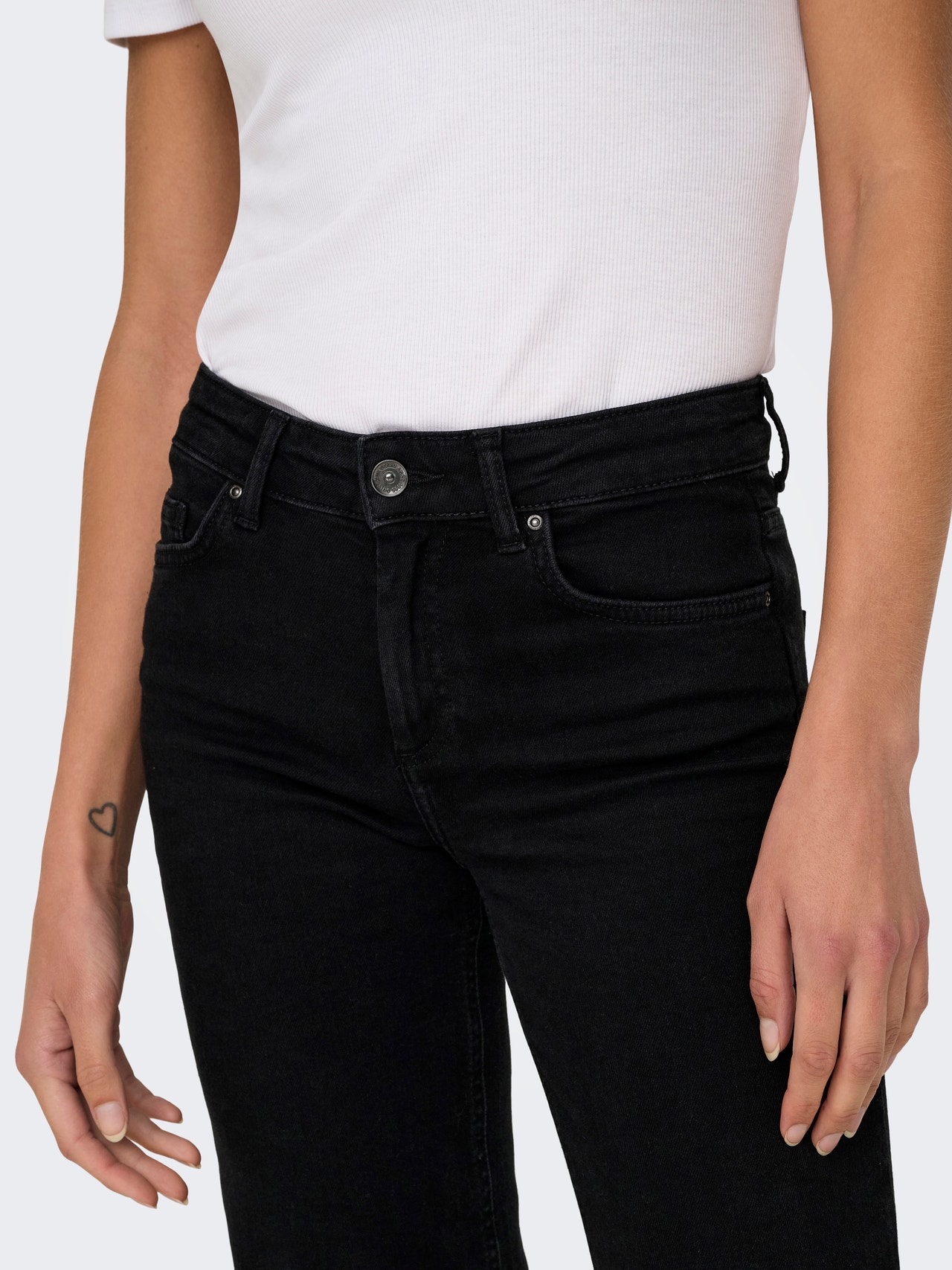 ONLY Sirge lõige Keskmine vöökoht Teksad -Black Denim - 15330777