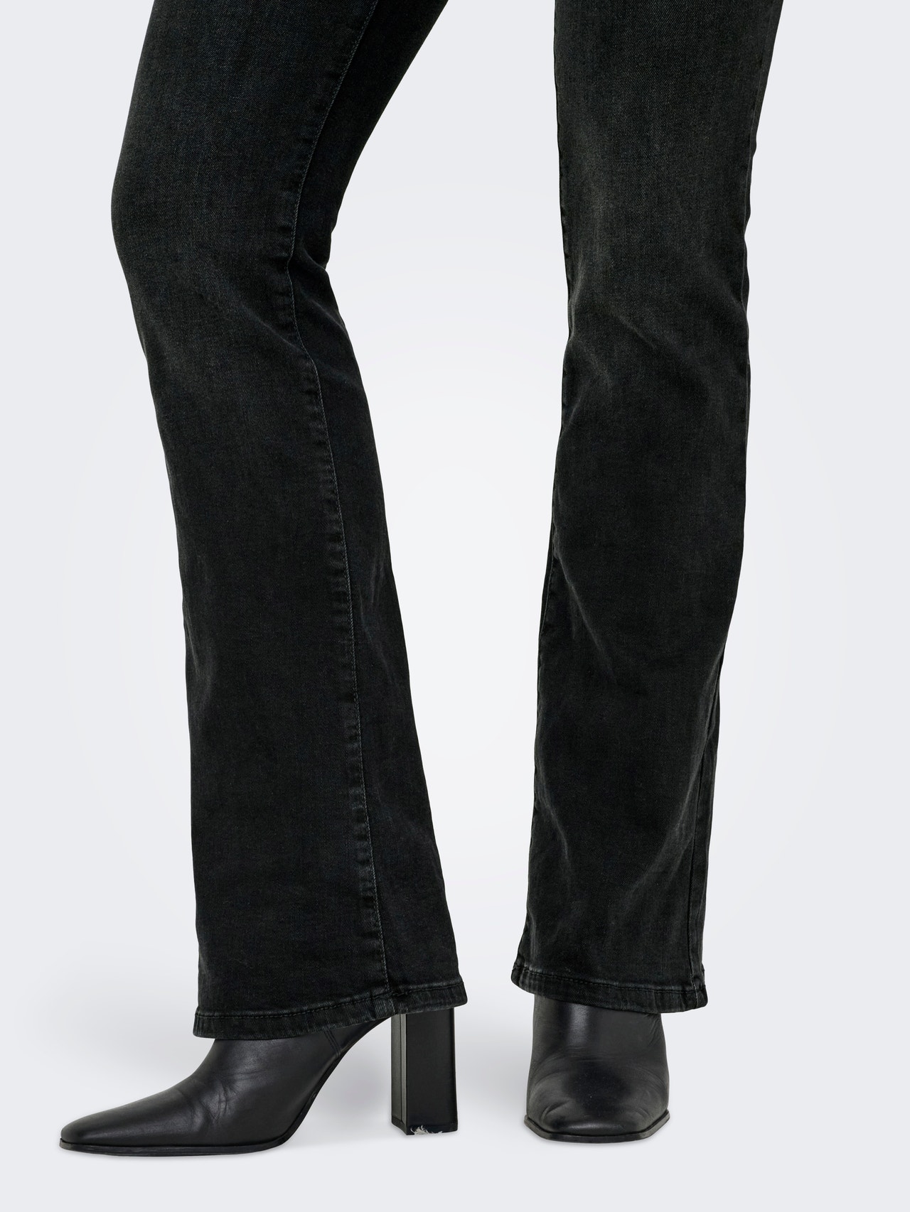 ONLY ONLANN Flared fit Farkut -Washed Black - 15333240