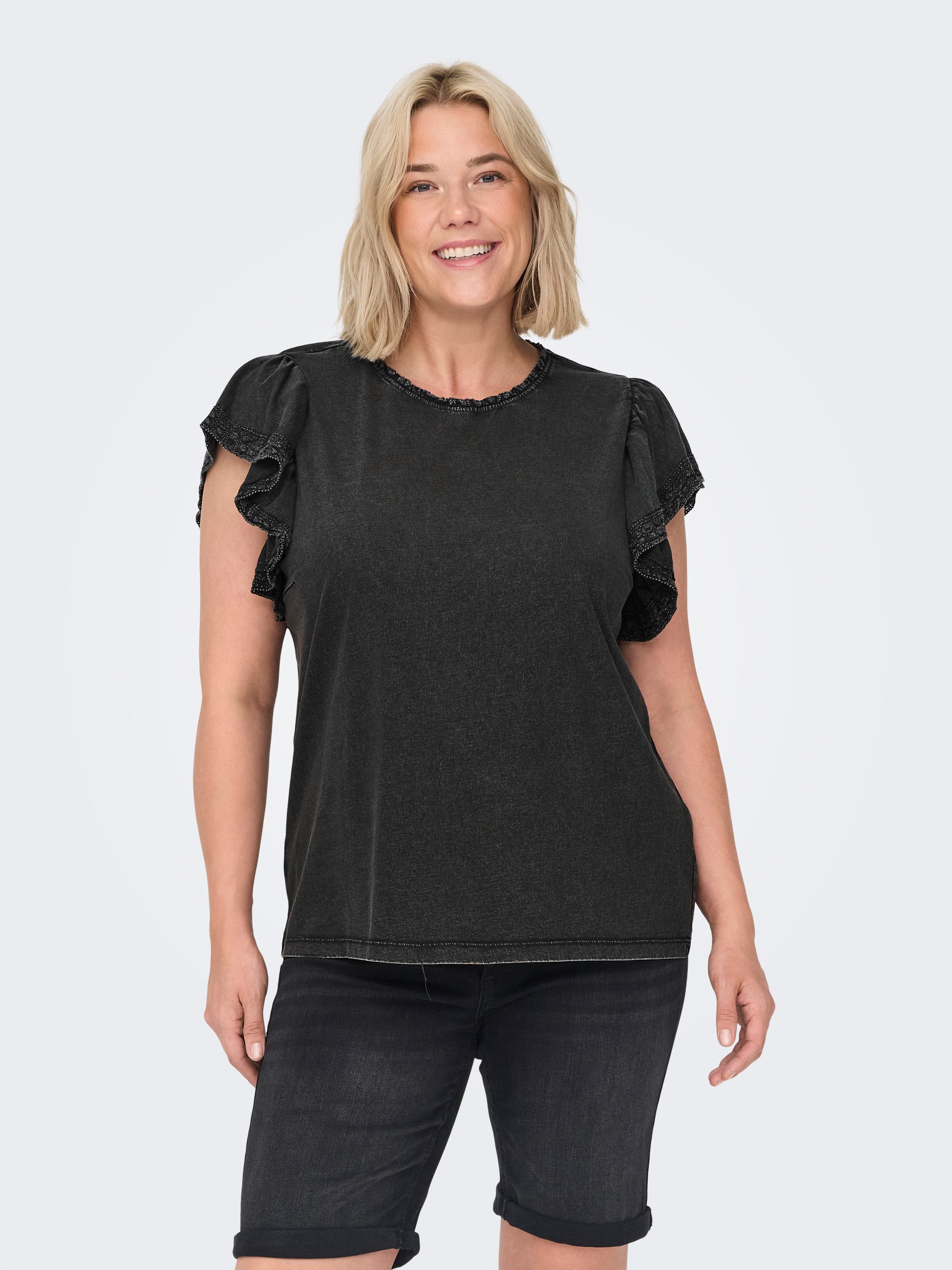 Plus Size Tops im SALE | ONLY Carmakoma