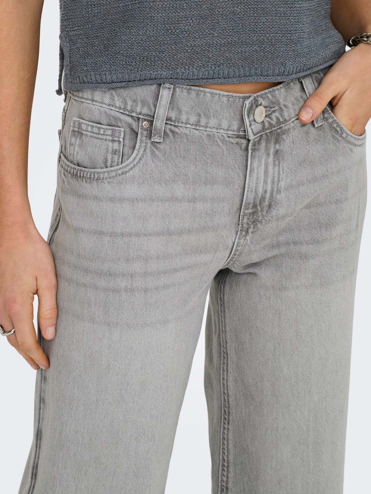 ONLY ONLBRENDA Niedrige Taille Gerade geschnitten Jeans -Light Grey Denim - 15334363