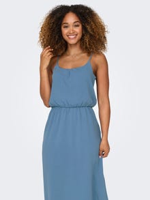 ONLY Regular Fit O-hals Justerbare skulderstropper Lang kjole -Coronet Blue - 15335556