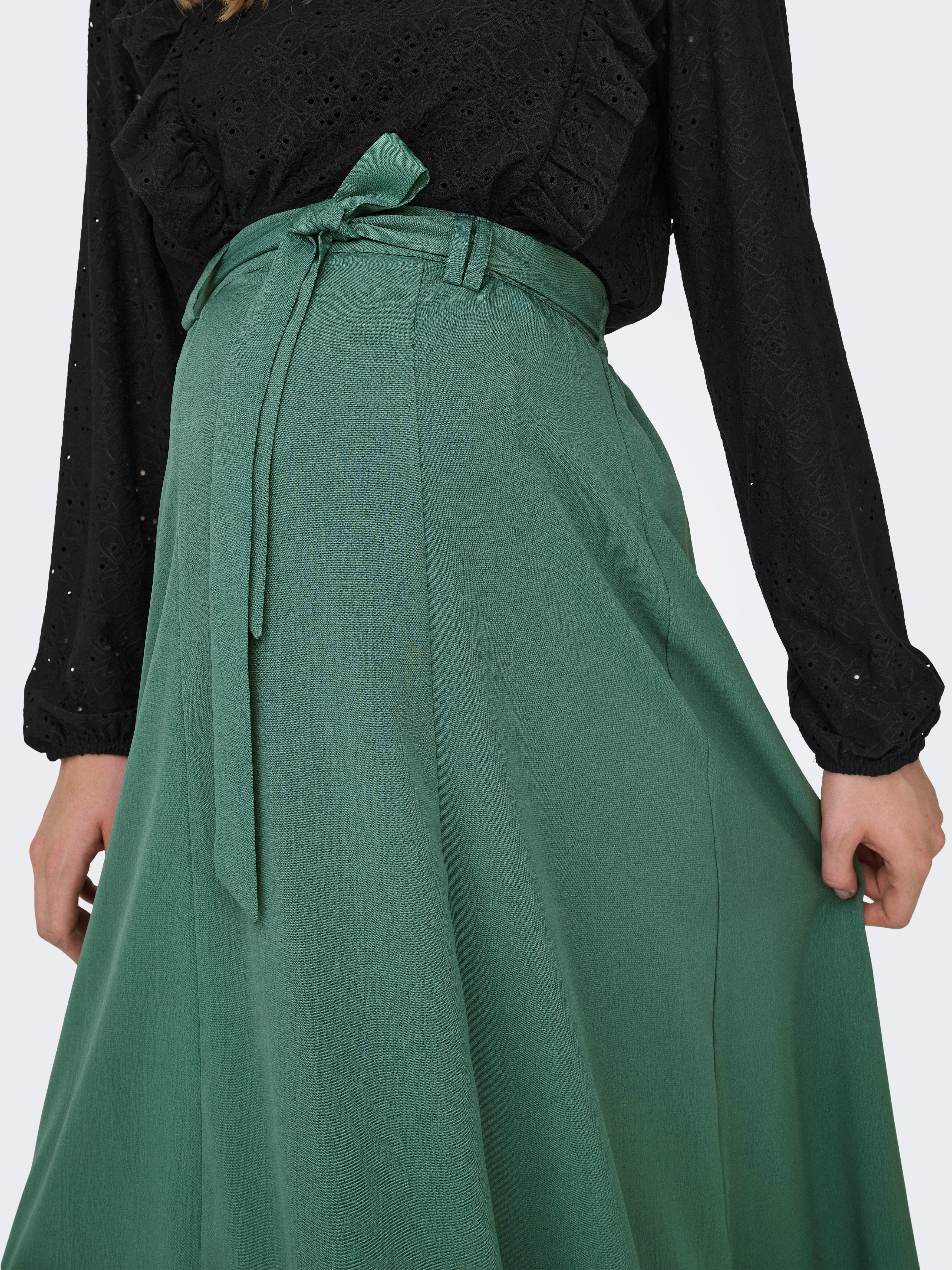 OLMELITE Normal geschnitten Hose | Dunkelgrün | ONLY® 