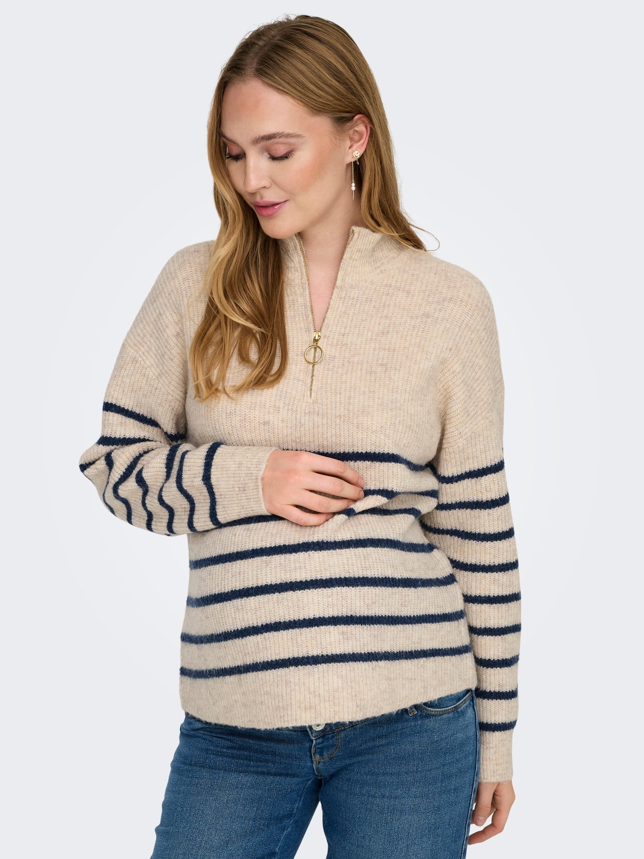 ONLY Kootud kangast lõige Kõrge kaelus Lapseootel naistele Langetatud õlaosa Pullover -Pumice Stone - 15337167