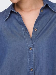 ONLY Labavo prianjanje Ovratnik košulje Zakopčane manžete Ispuštena ramena Vrh -Dark Blue Denim - 15337928