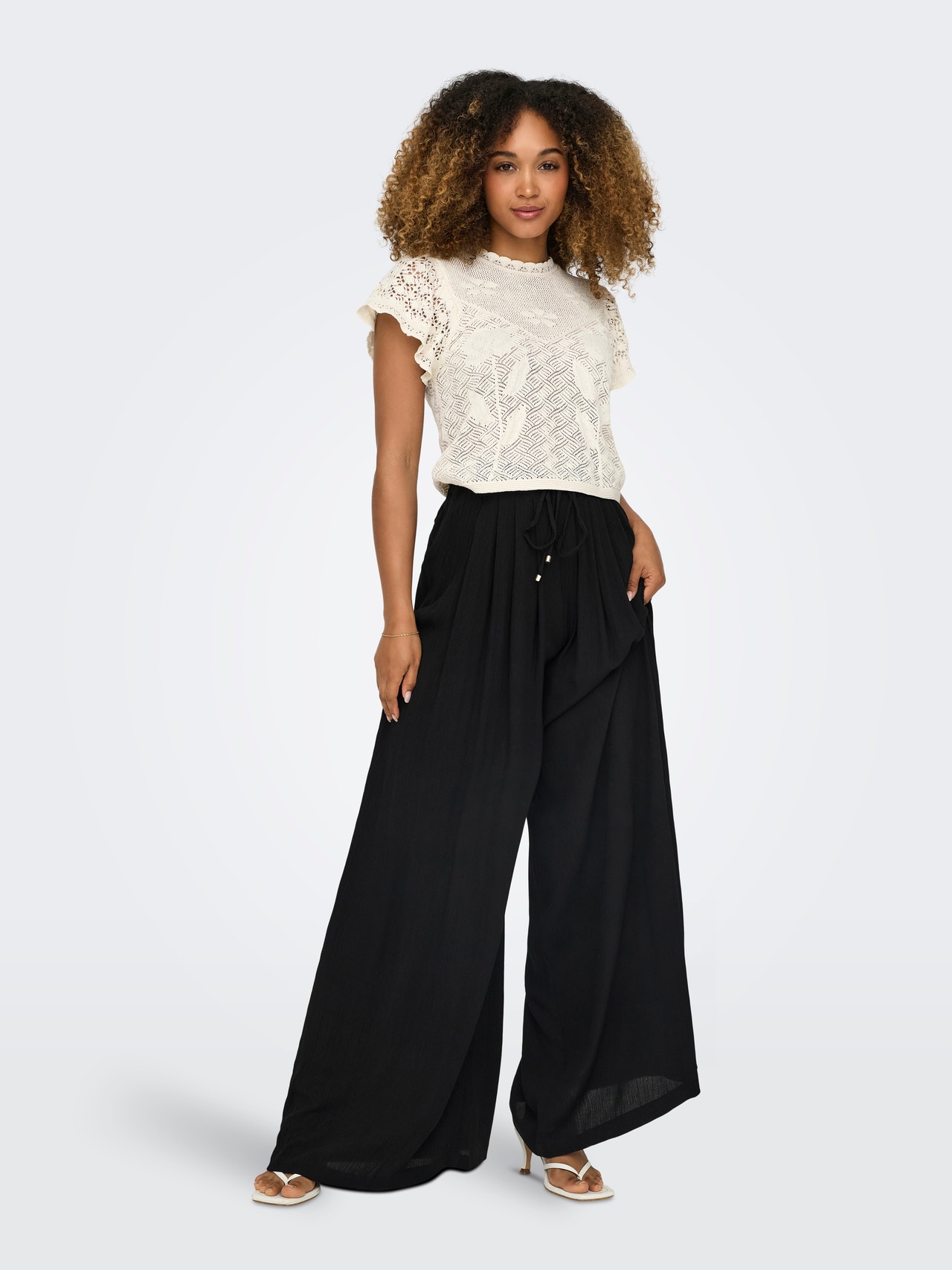 ONLY Wide fitted trousers -Black - 15338550