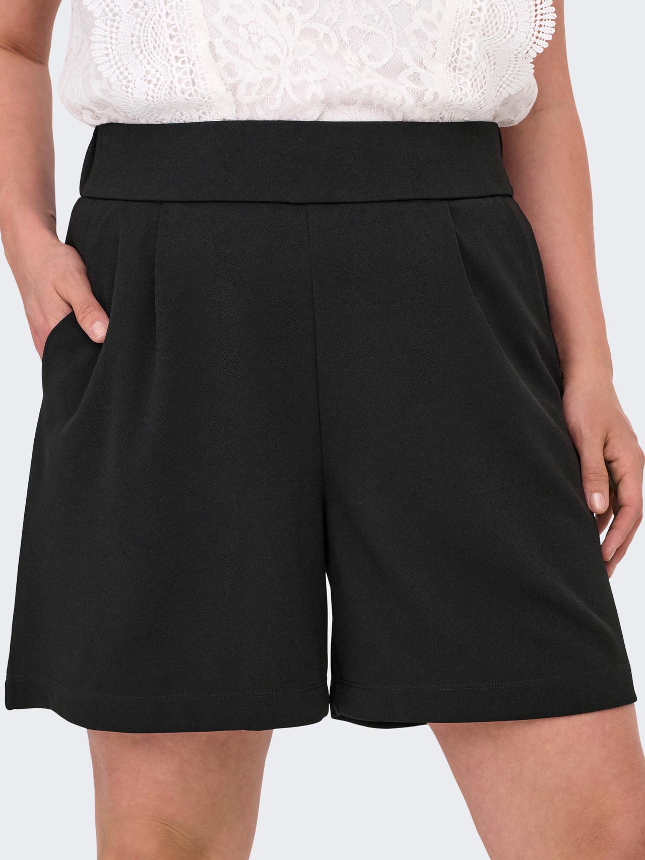 ONLY Redovno prianjanje Kratke hlače -Black - 15338720