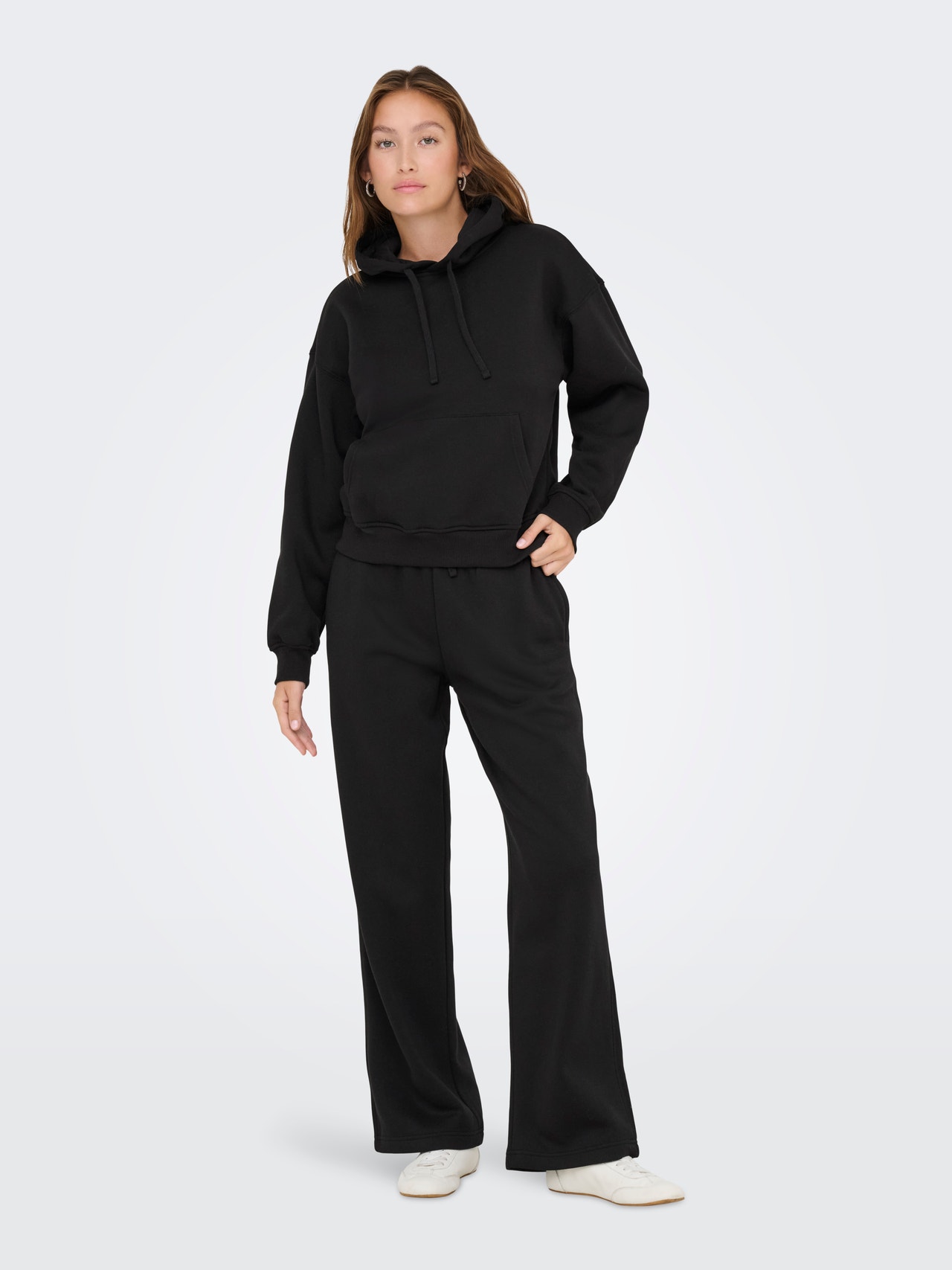 ONLY Redovno prianjanje Hoodie Elastične manžete Ispuštena ramena Majicu -Black - 15338730