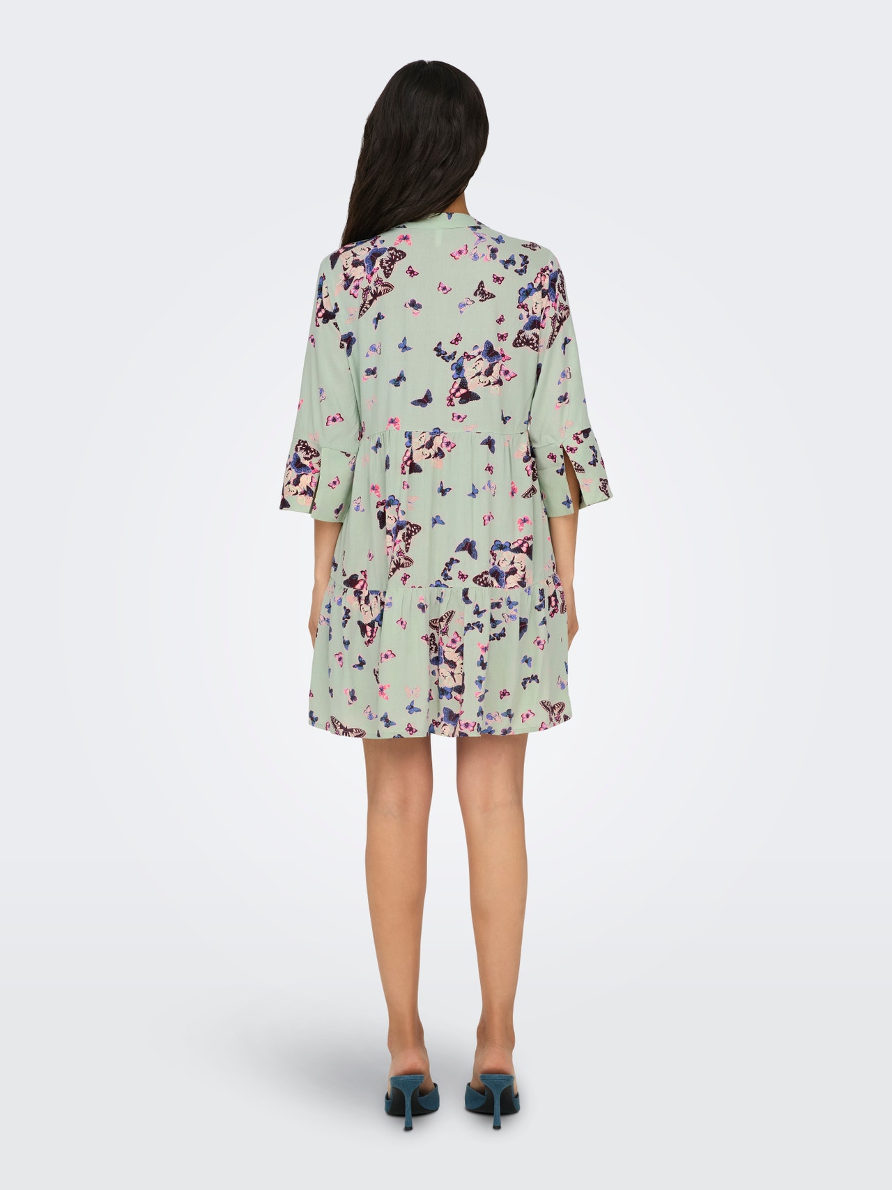 ONLY Normal geschnitten V-Ausschnitt Kurzes Kleid -Desert Sage - 15341609
