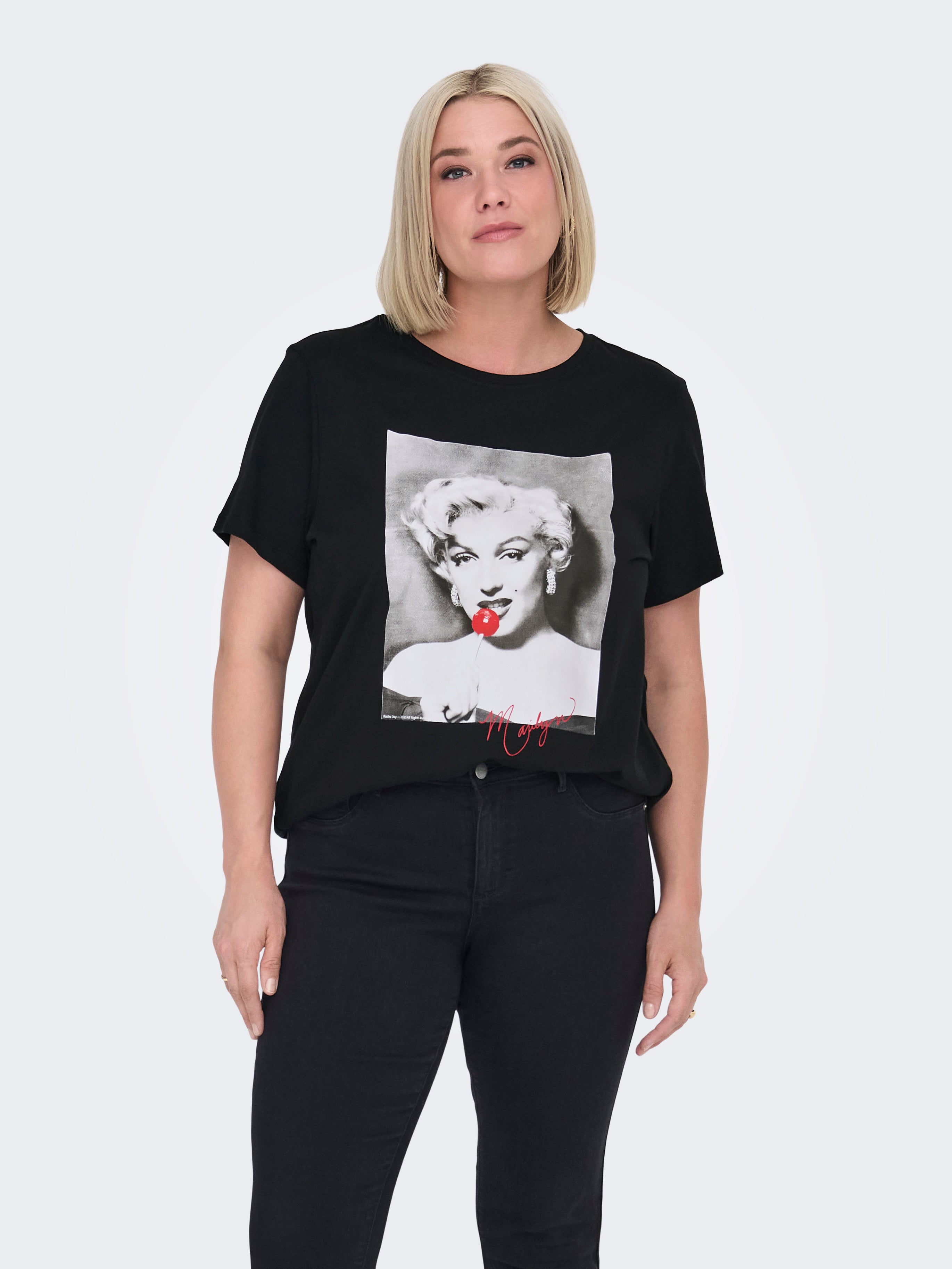 Carnewmarilyn T-shirt