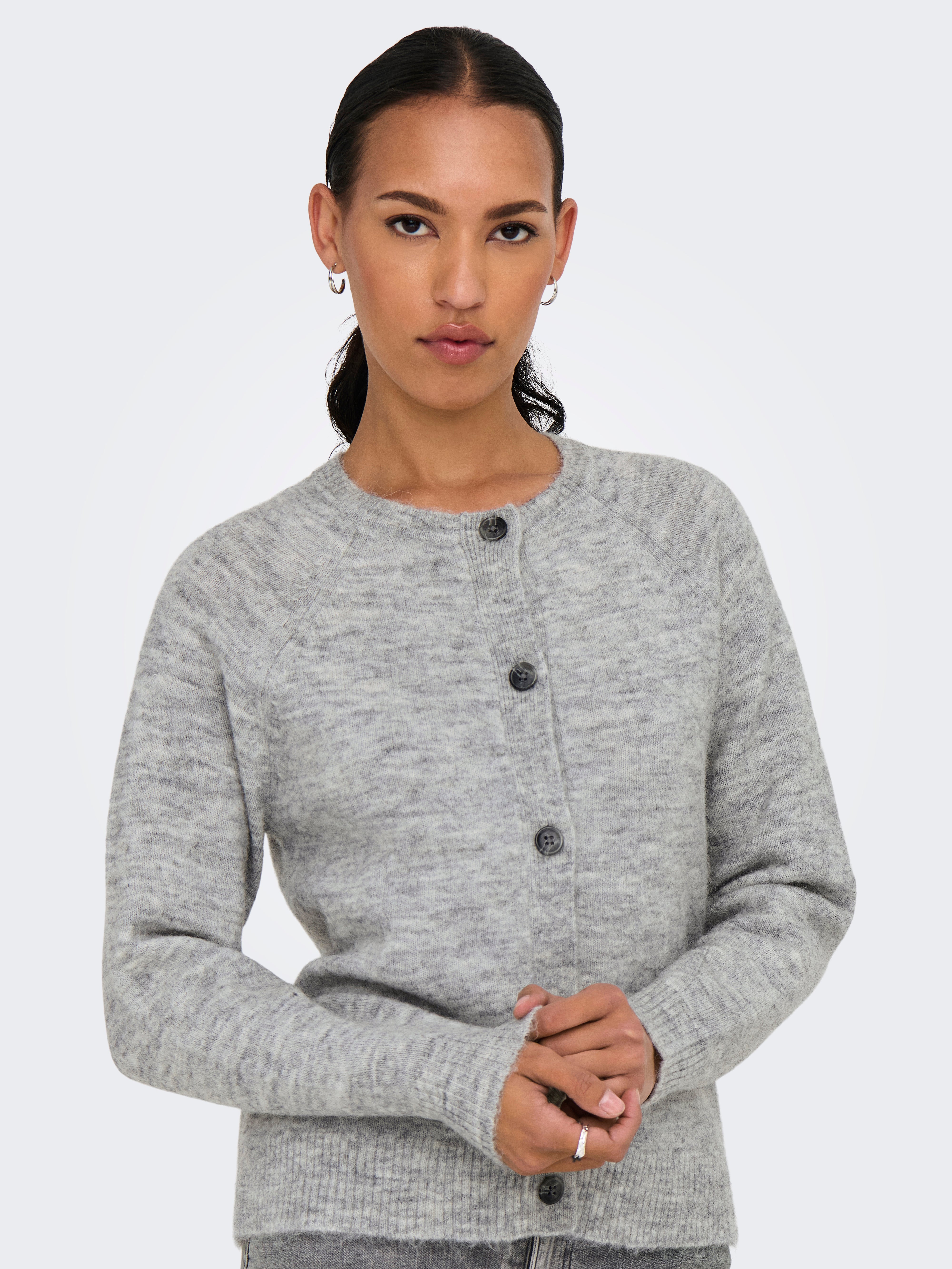 T/C BASIC KNIT SHIRT CARDIGAN ライトグレー triomphe cardigan in cable-knit cashmere - LIGHT GREY | CELINE
