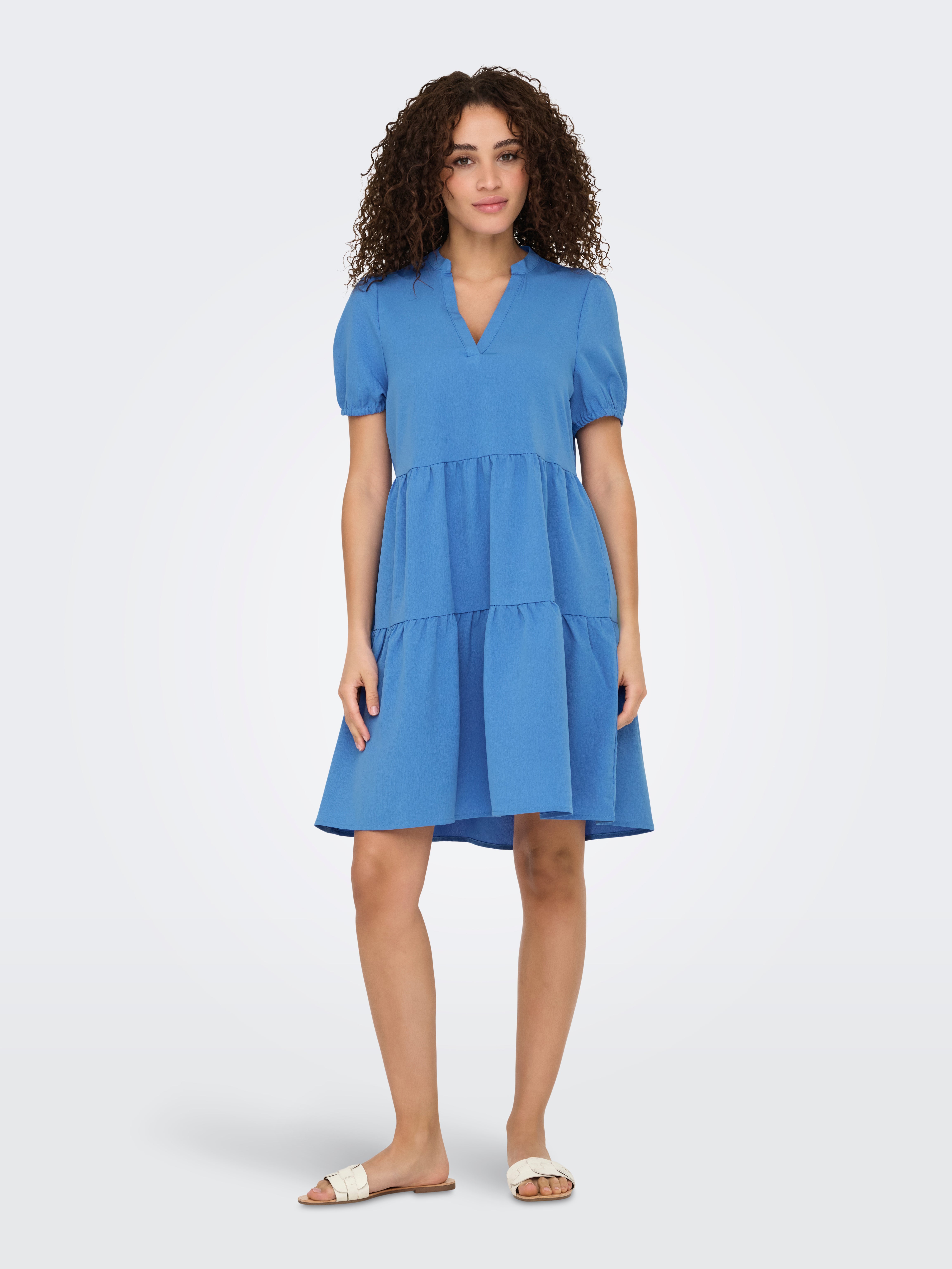 Onlnova Kurzes Kleid