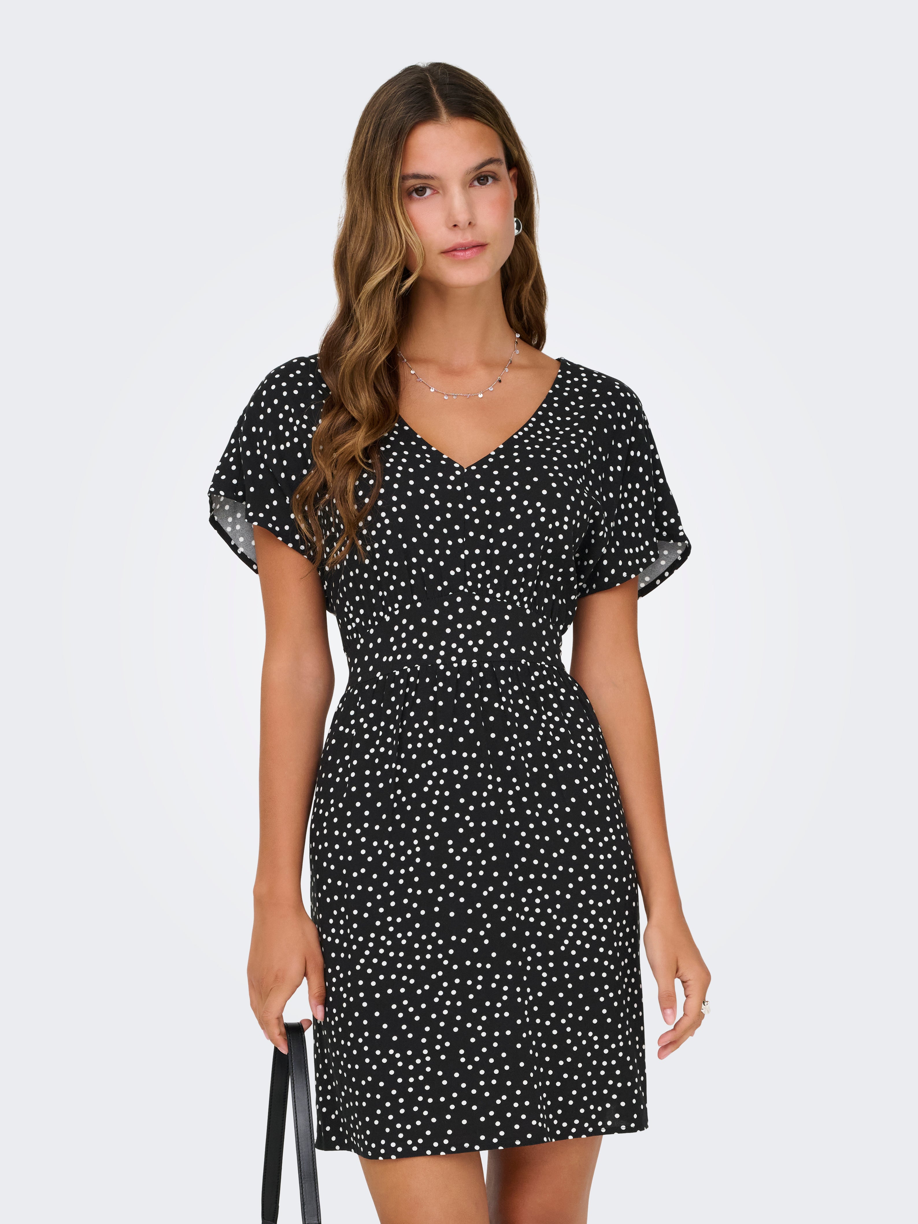 Onlnova Kurzes Kleid