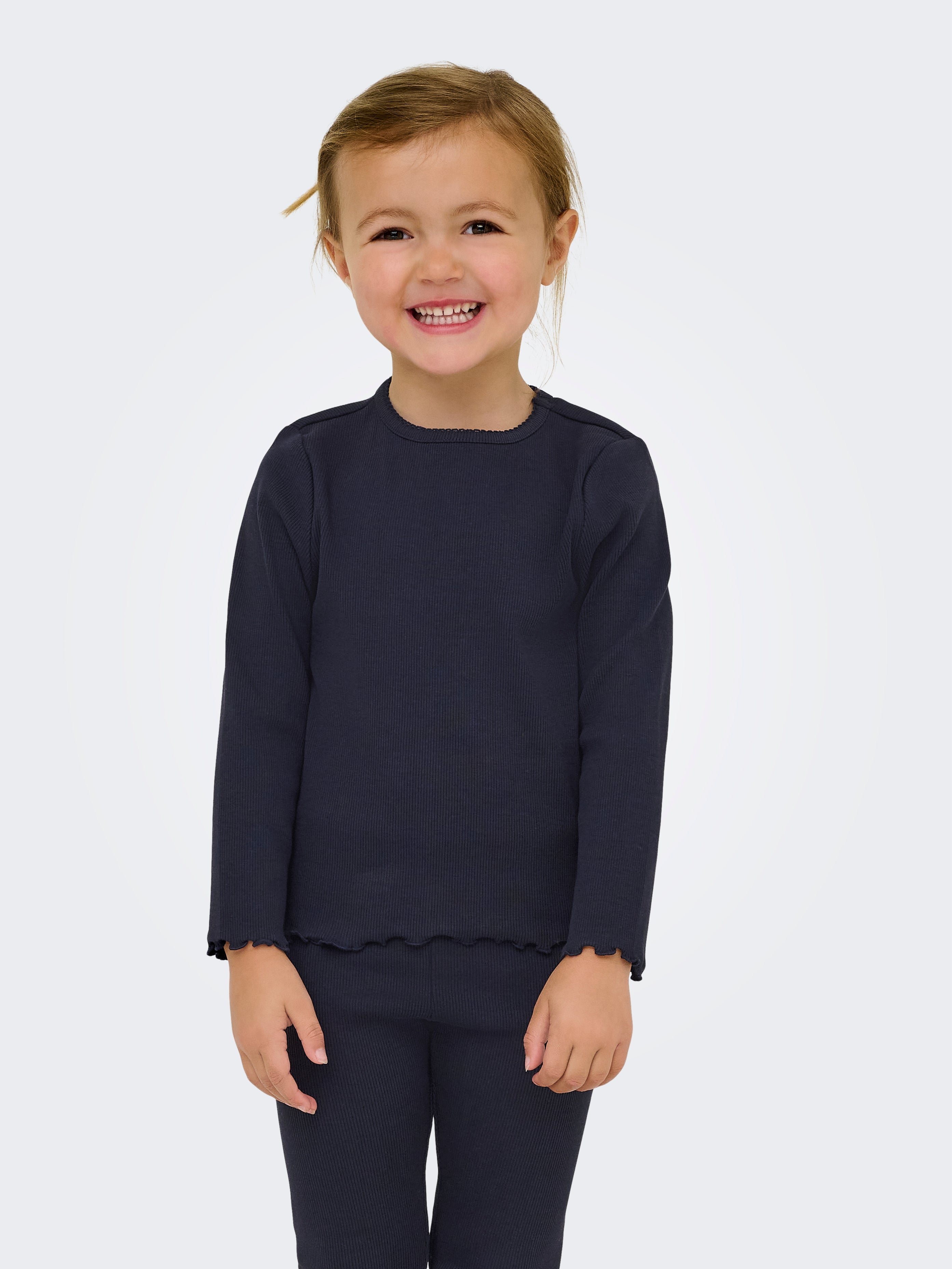 Thumbnail - Kmgtrinny Top