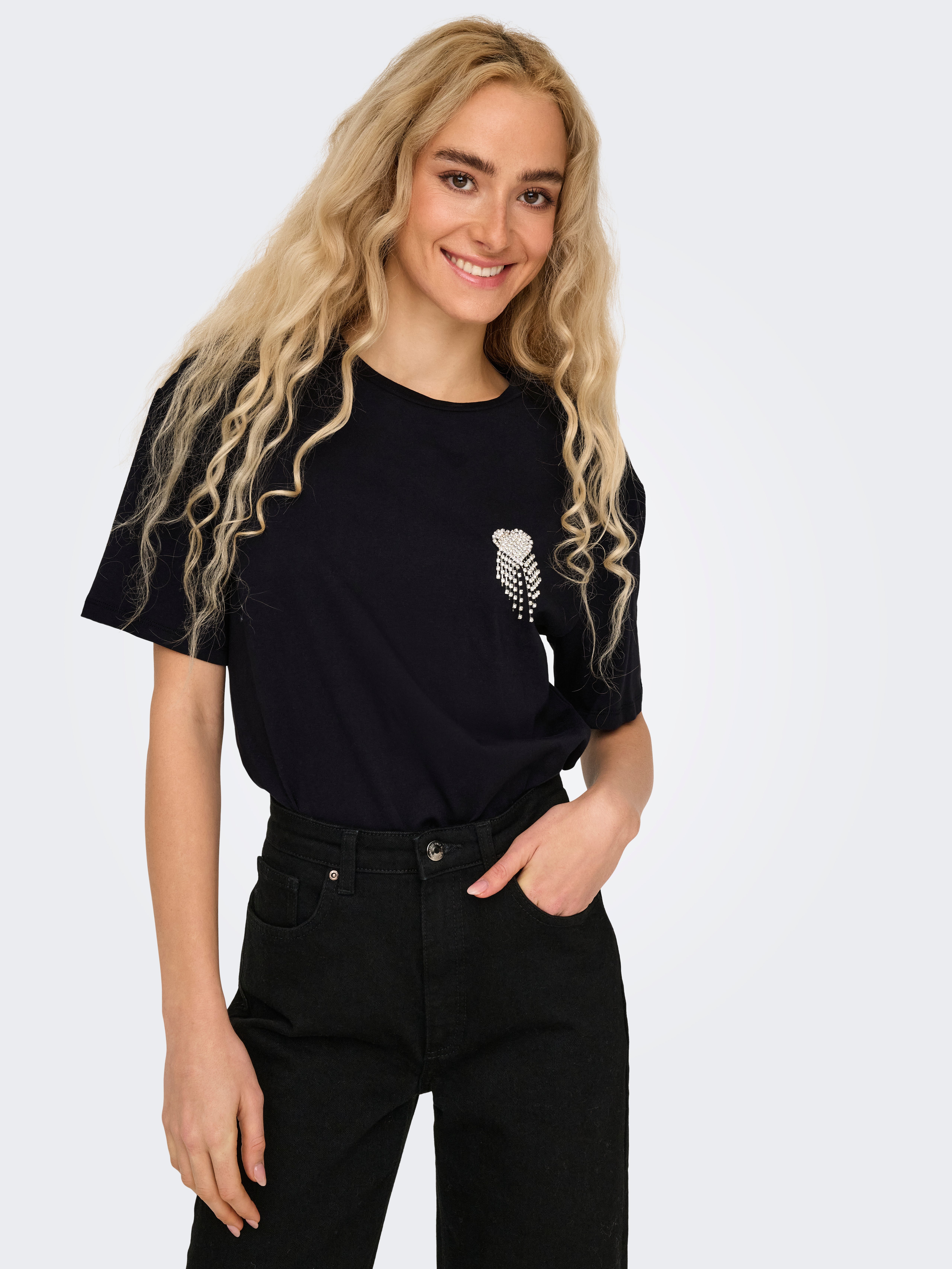 ONLVITA T-shirt | Black | ONLY®