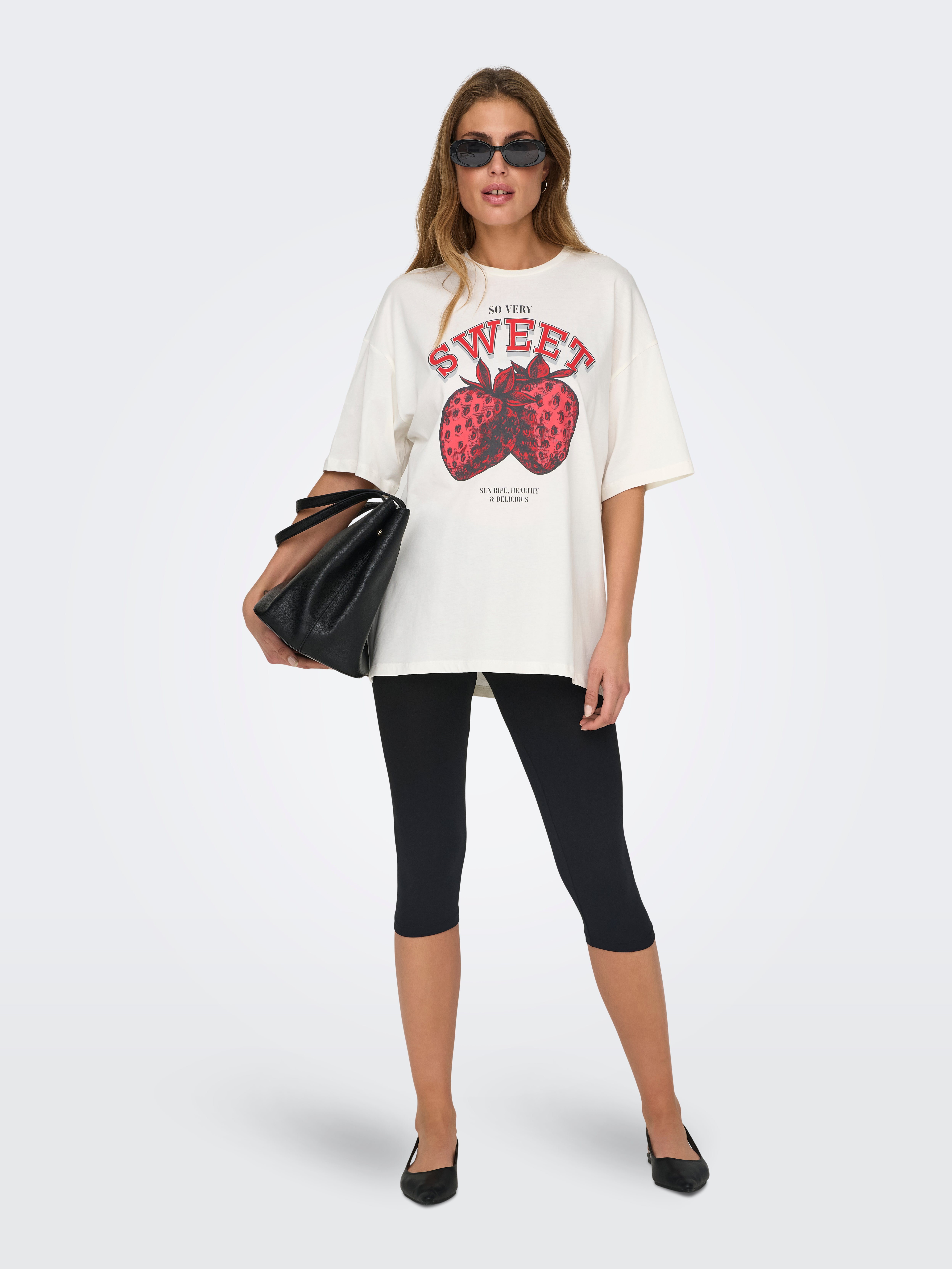 ONLLIVE Mittlere Taille Slim Fit Bermuda | Schwarz | ONLY®