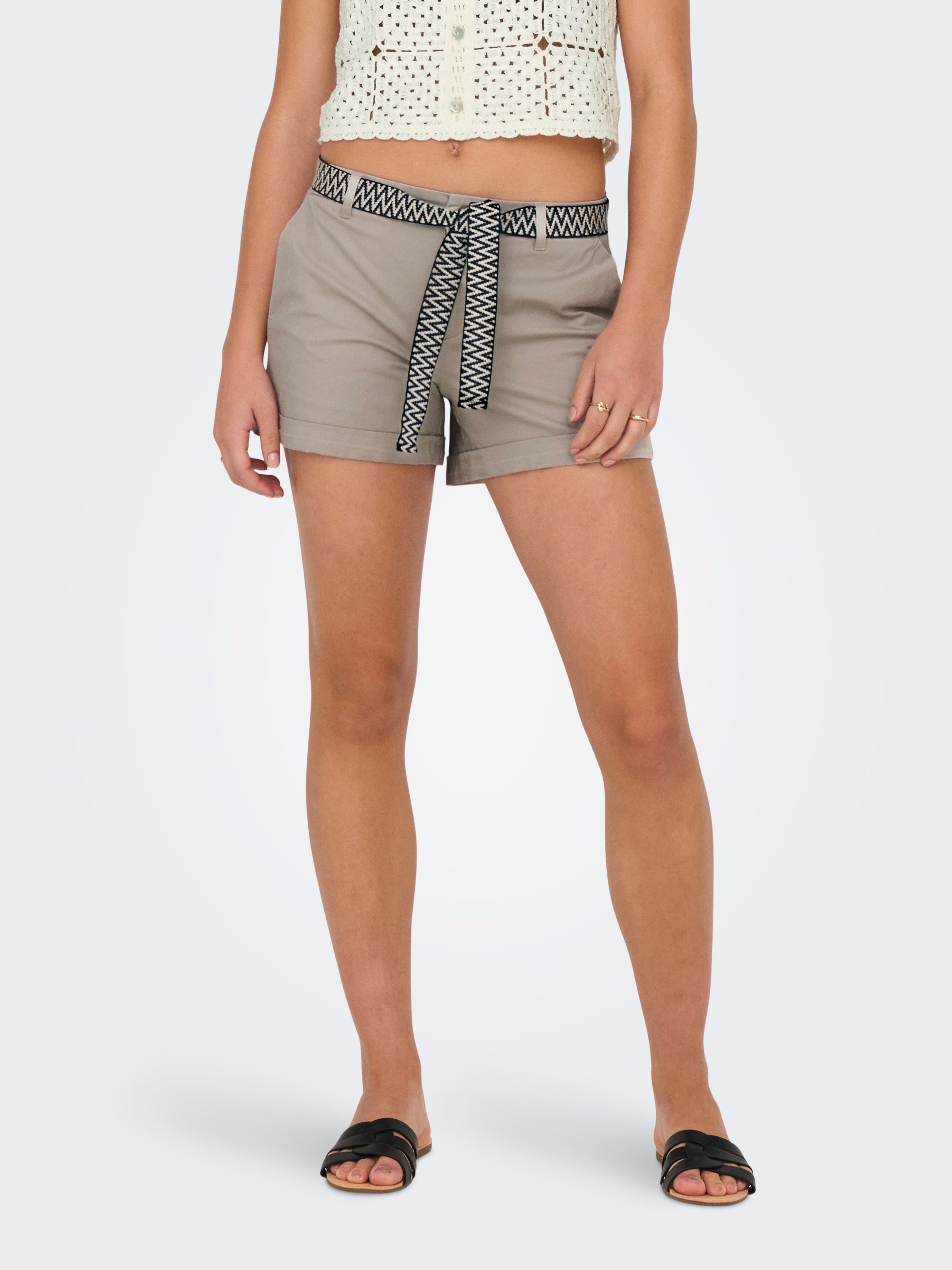 Onlbiana Mittlere Taille Normal Geschnitten Chino Shorts