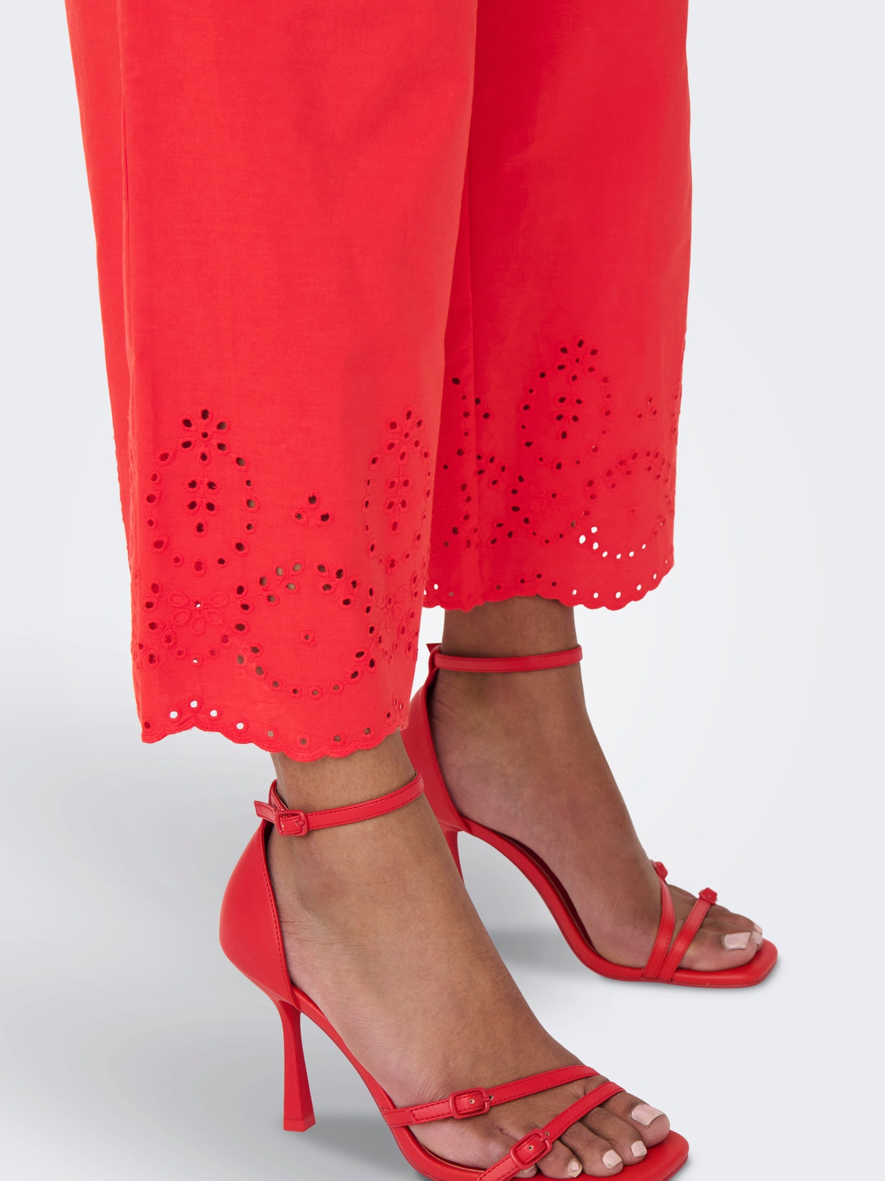 ONLY ONLROXANNE Regular Fit Kalhoty Culotte -High Risk Red - 15344875